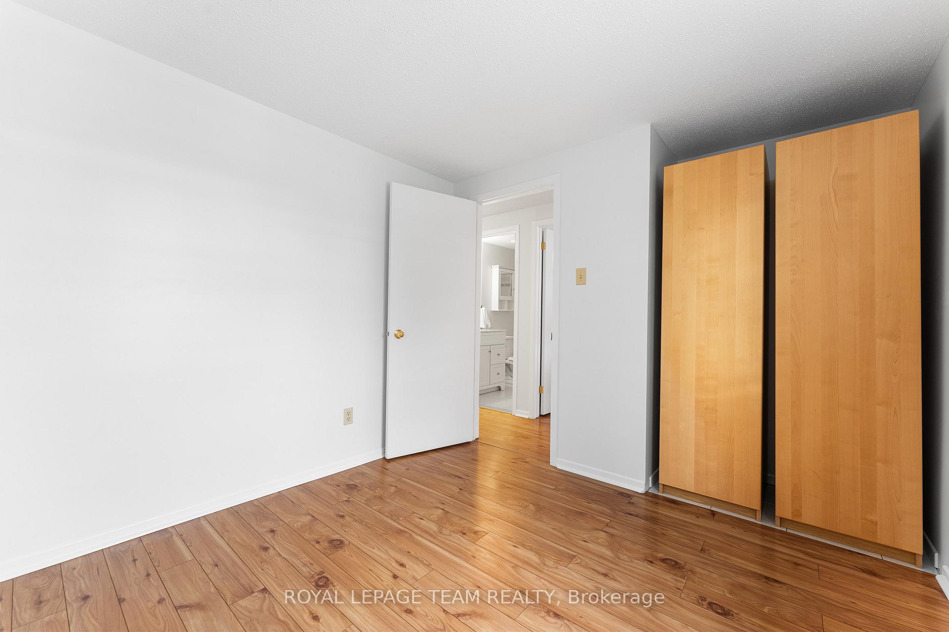 Photo 38 of 107 Melanie Crescent, Ottawa, Kanata - Glencairn/Hazeldean — HOMEH