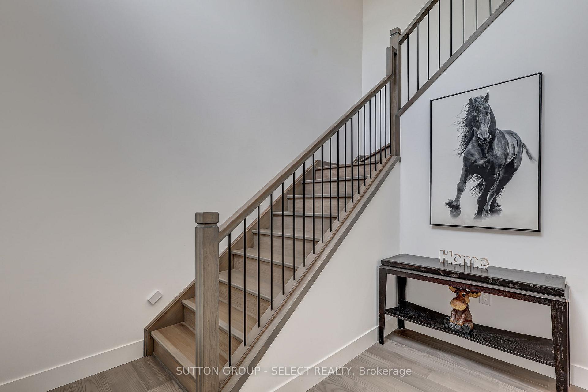 Photo 2 of 144 Winlow Way, Middlesex Centre, Kilworth — HOMEH