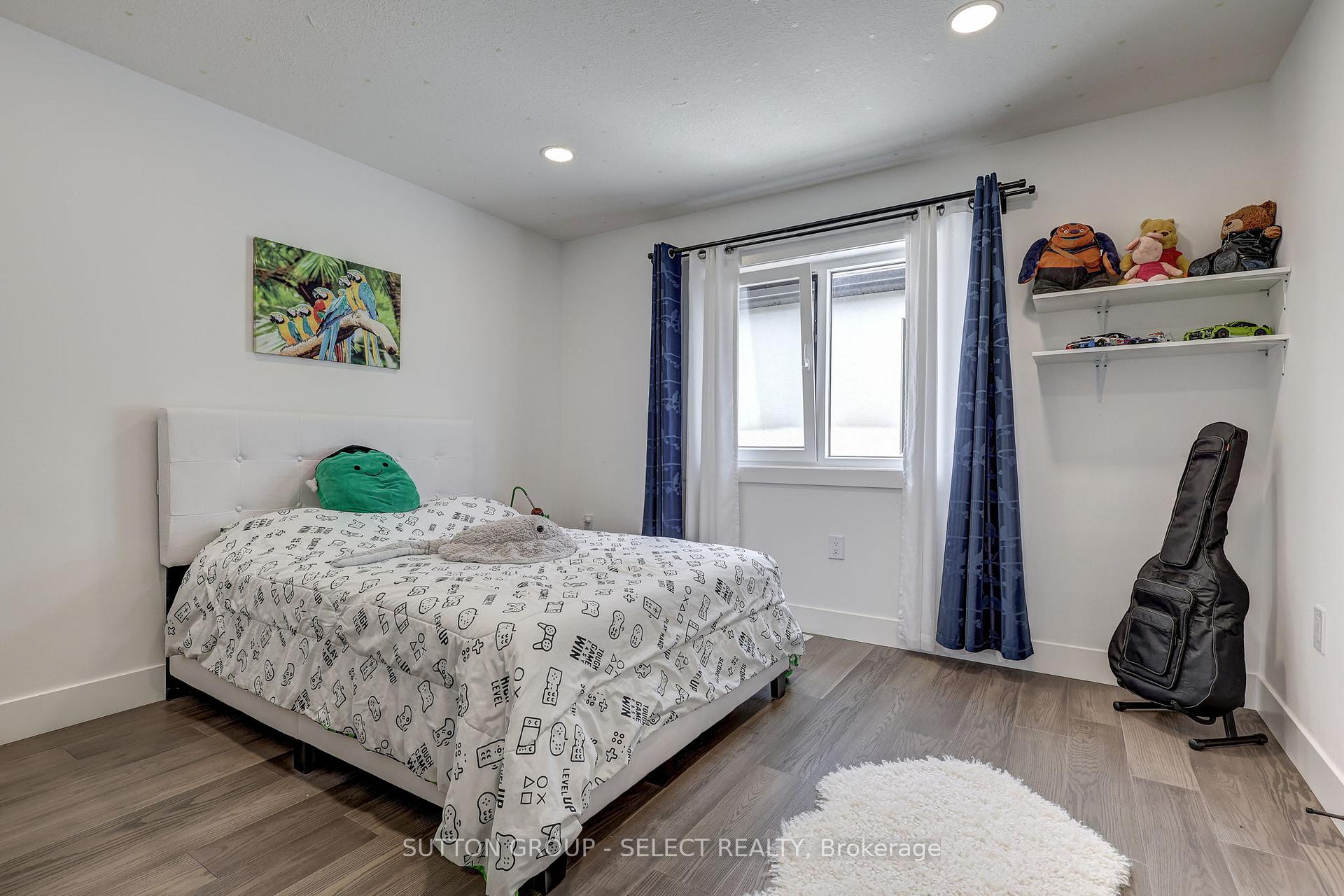 Photo 20 of 144 Winlow Way, Middlesex Centre, Kilworth — HOMEH