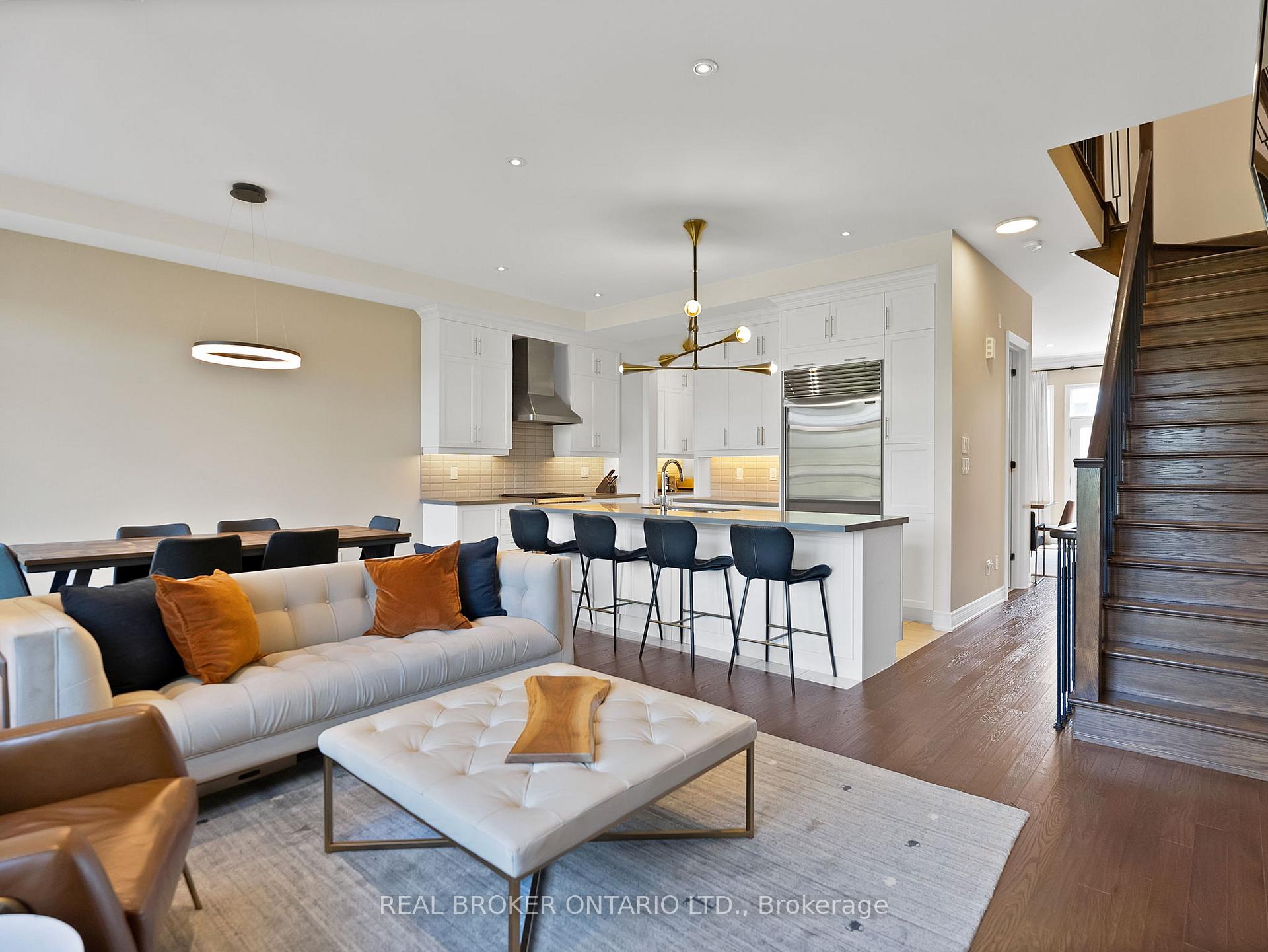 Photo 4 of 30 Island Green Lane, Markham, Angus Glen — HOMEH