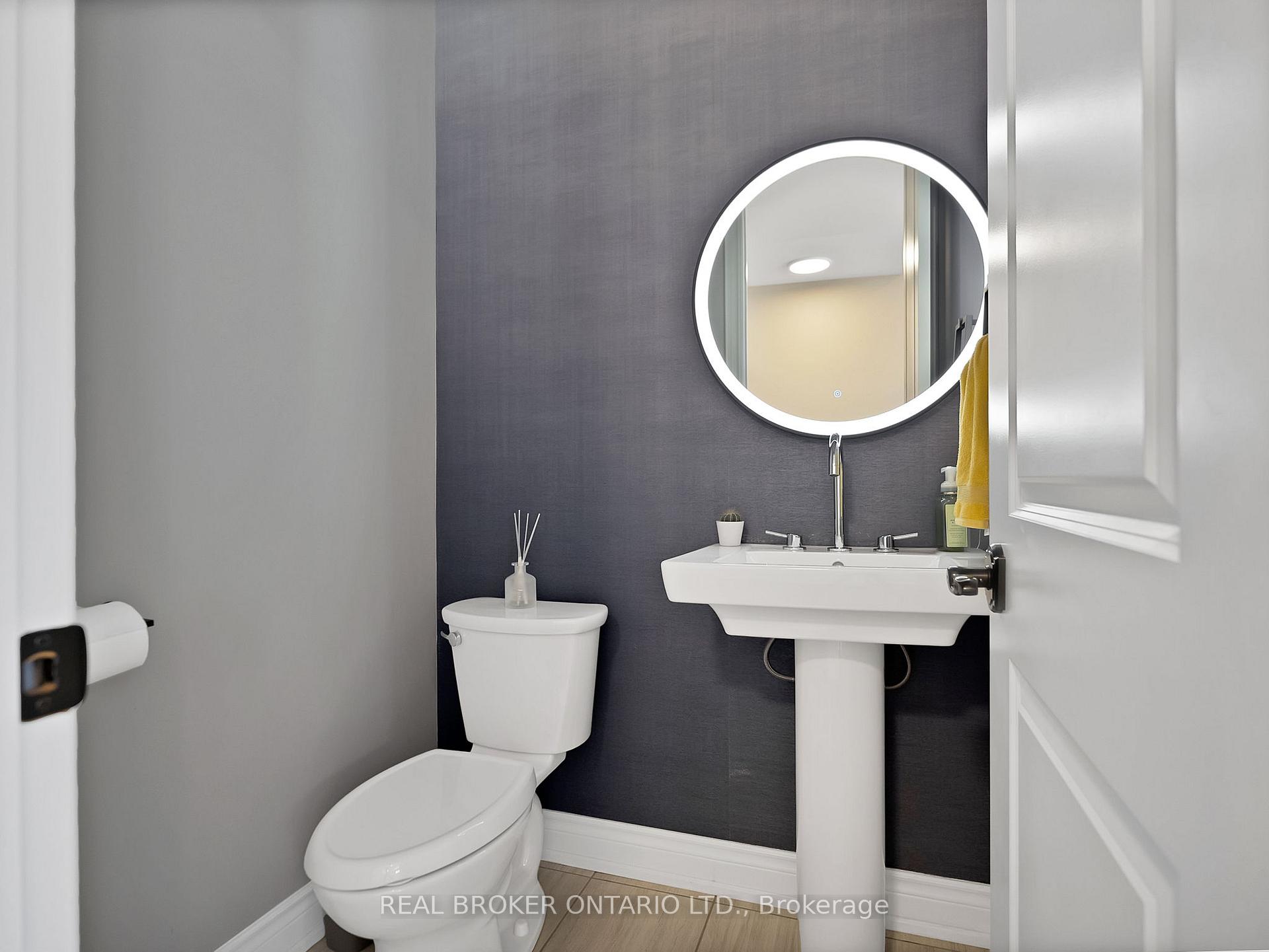 Photo 23 of 30 Island Green Lane, Markham, Angus Glen — HOMEH