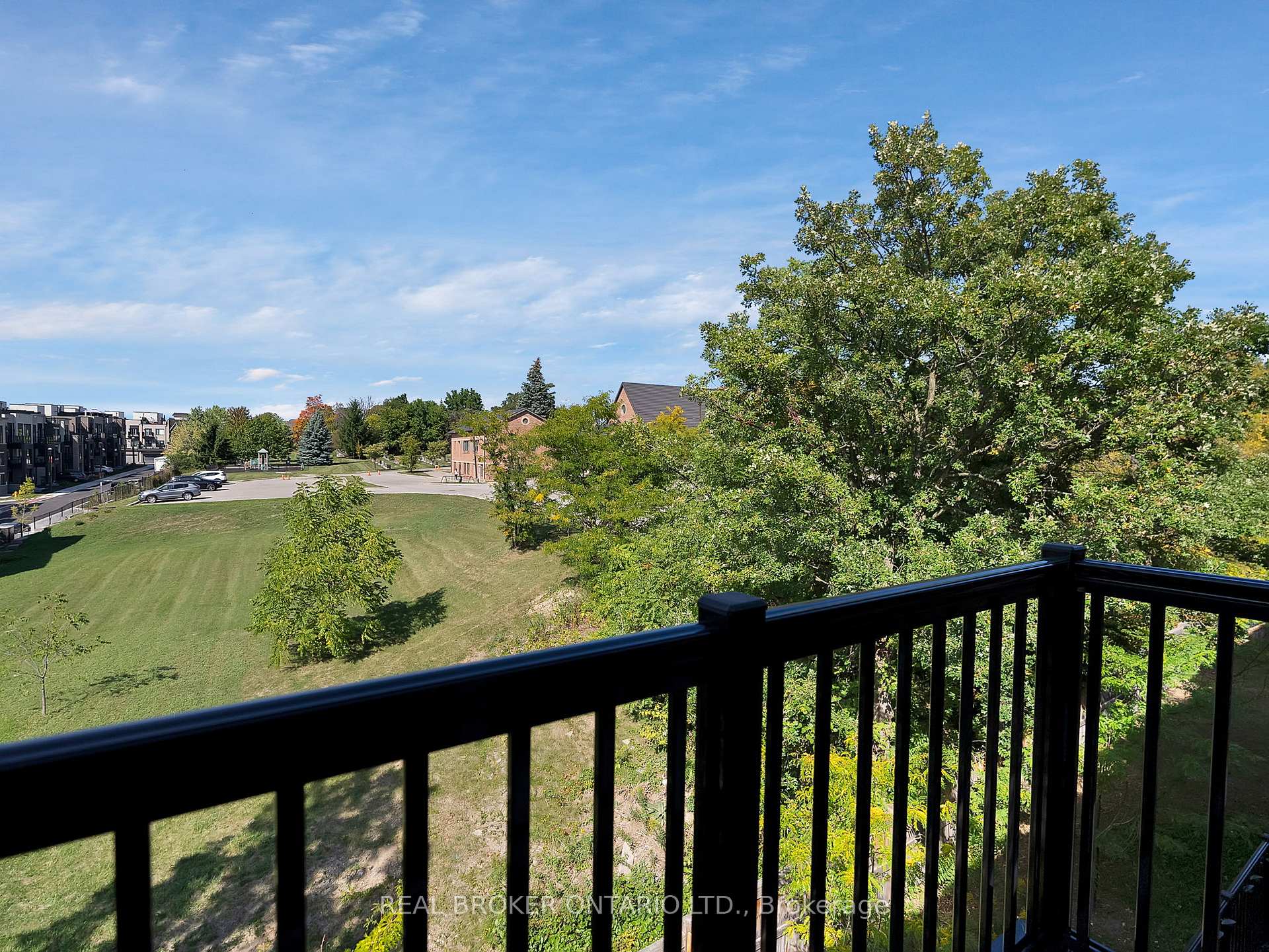 Photo 44 of 30 Island Green Lane, Markham, Angus Glen — HOMEH