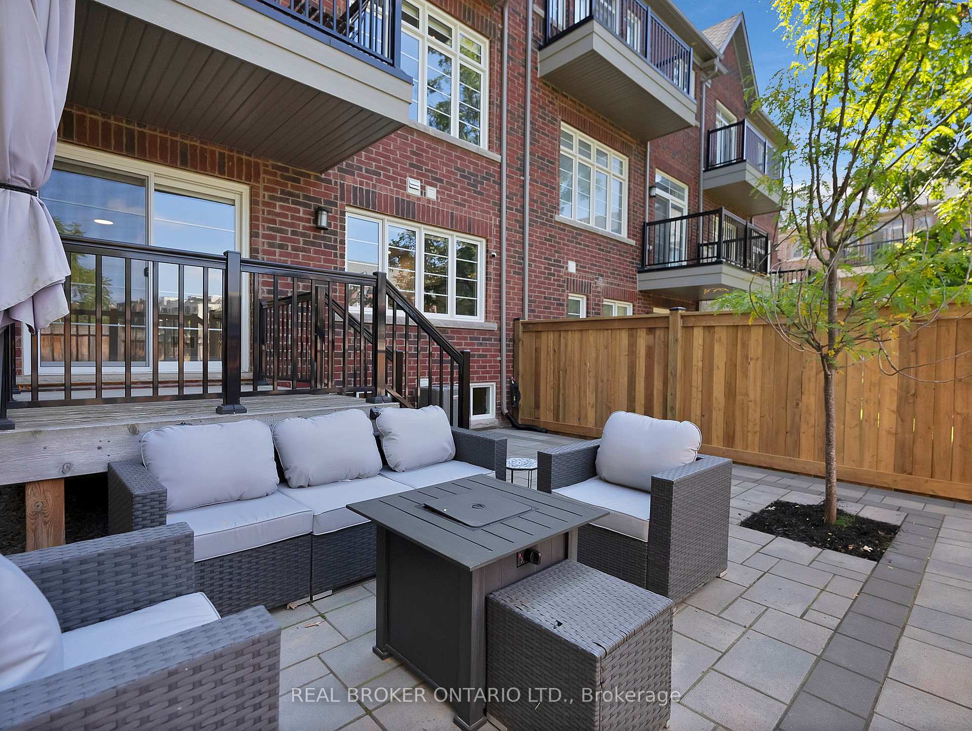 Photo 45 of 30 Island Green Lane, Markham, Angus Glen — HOMEH