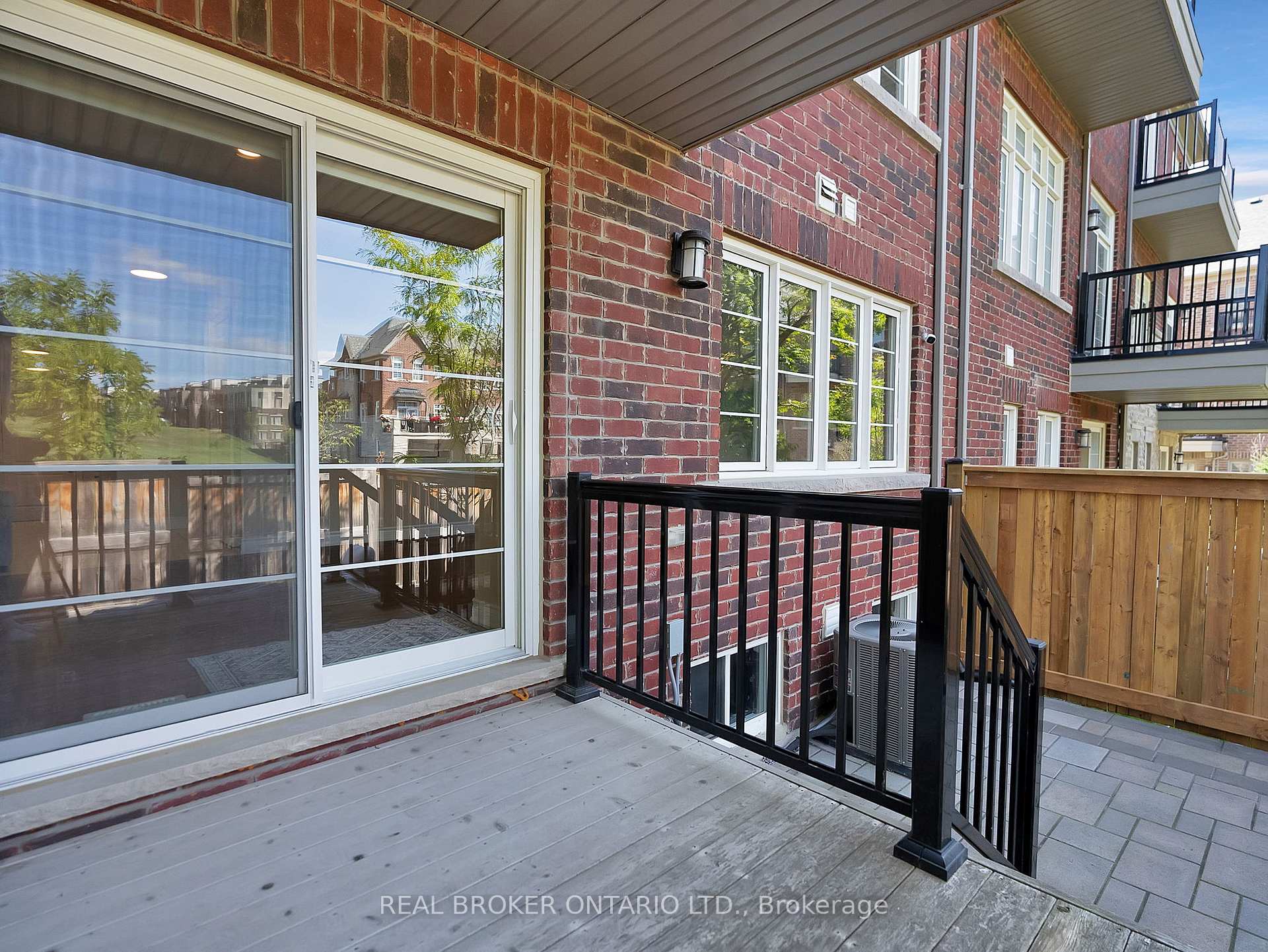 Photo 47 of 30 Island Green Lane, Markham, Angus Glen — HOMEH