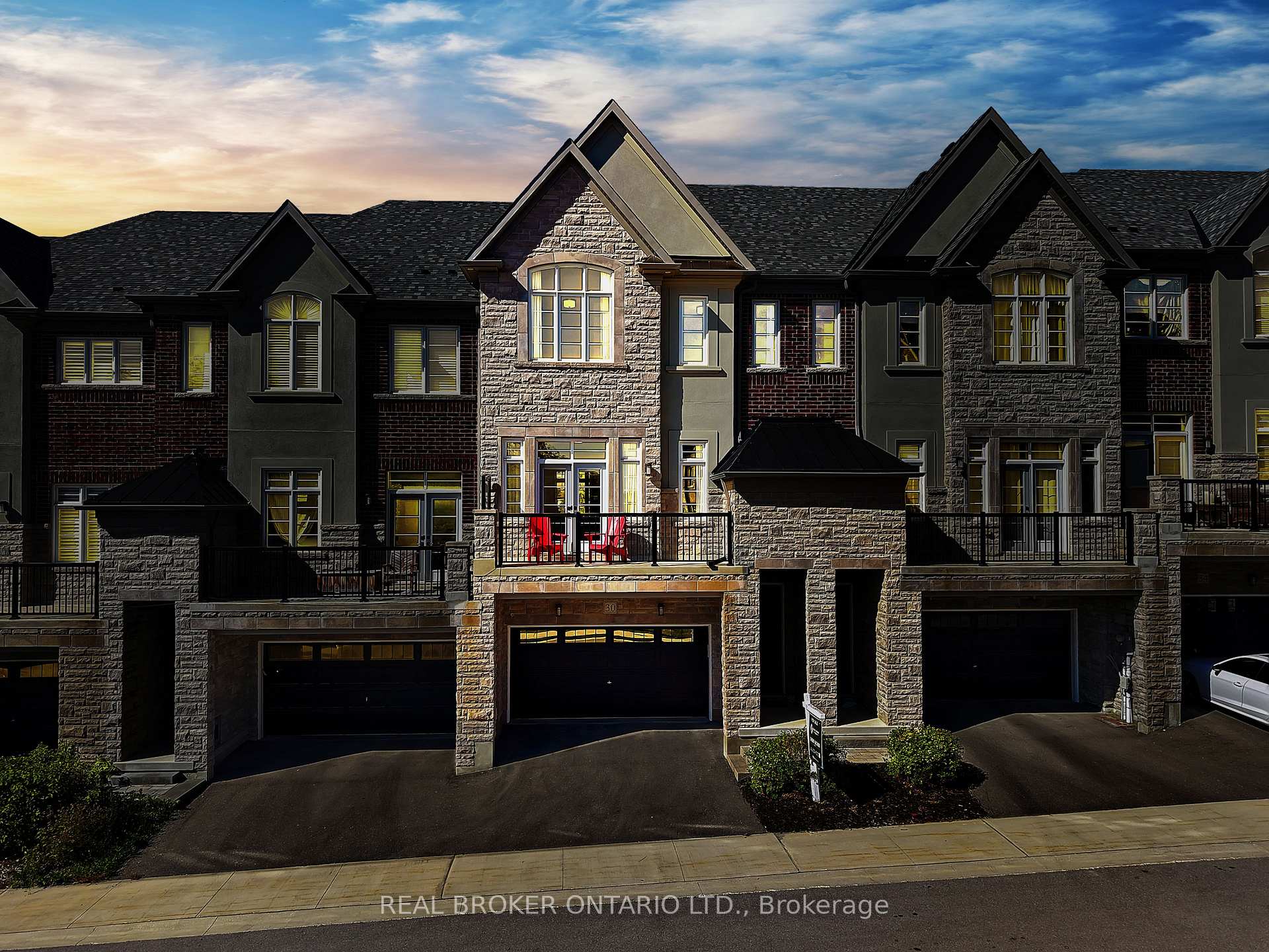 Photo 49 of 30 Island Green Lane, Markham, Angus Glen — HOMEH