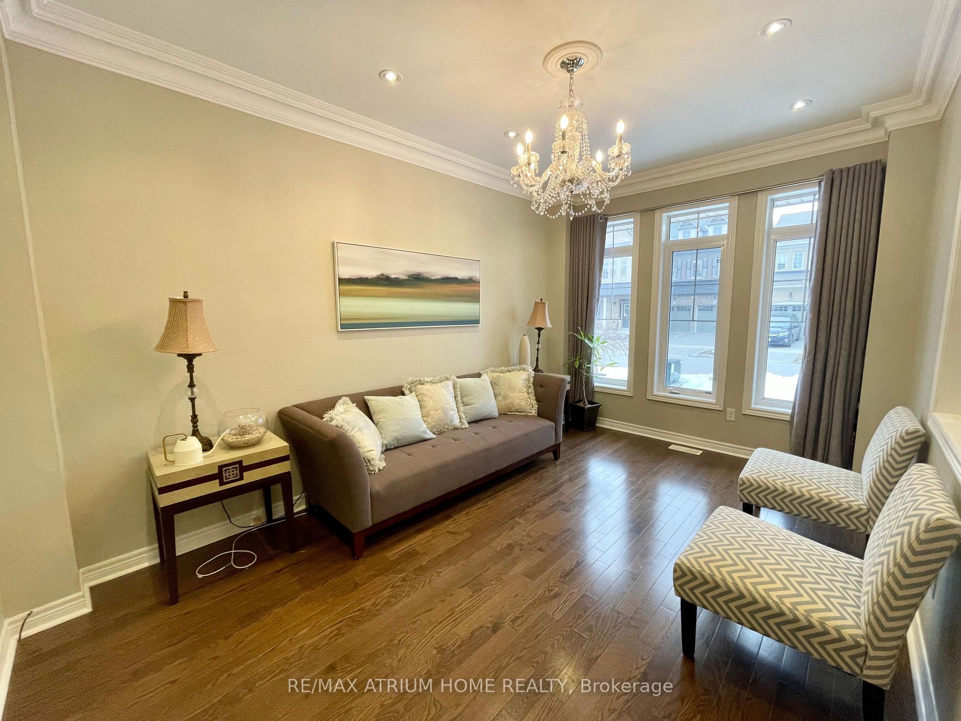 Photo 5 of 55 Hua Du Avenue, Markham, Berczy — HOMEH