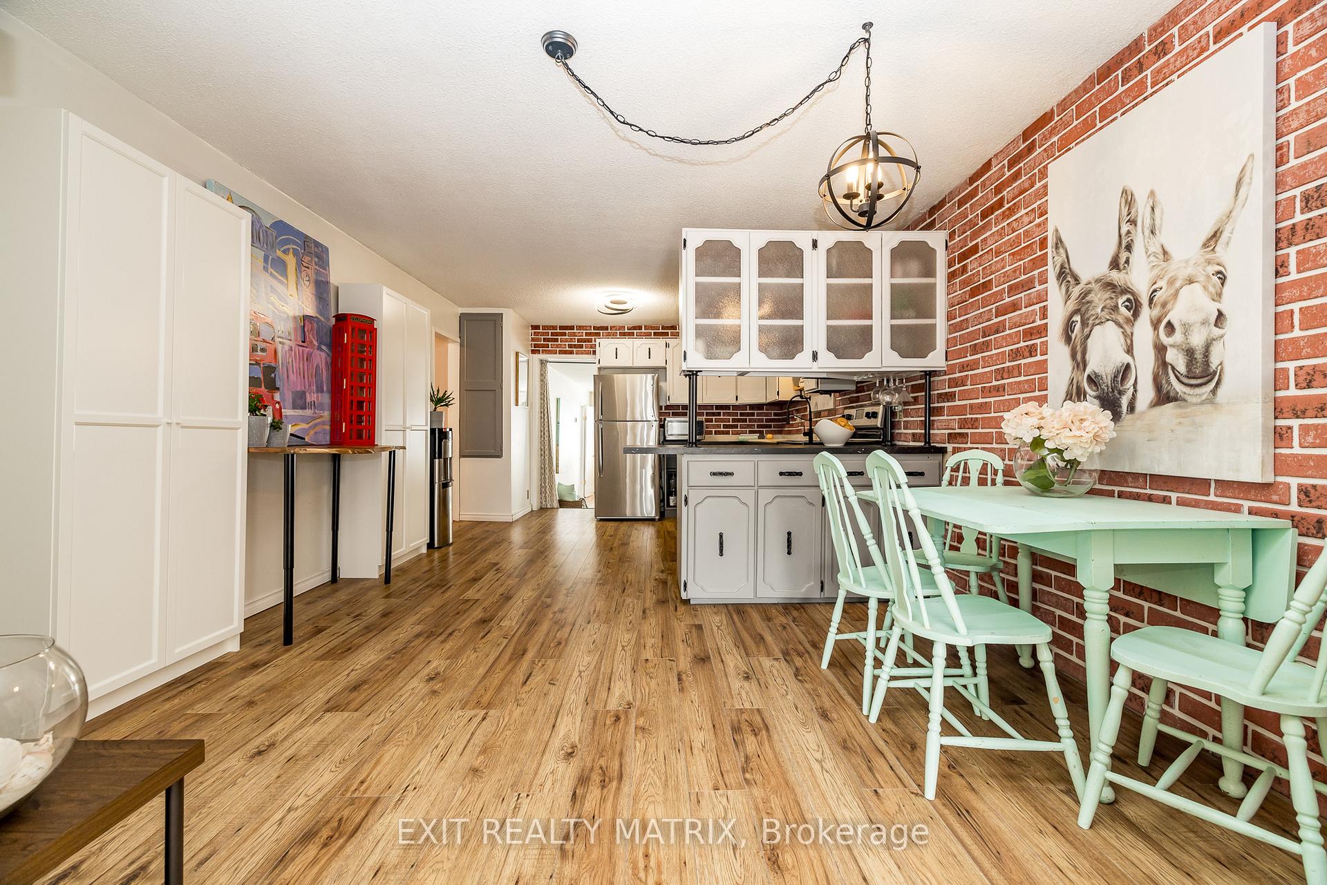 Photo 10 of 160 Constance Lake Road, Ottawa, Kanata - Kanata (North East) — HOMEH