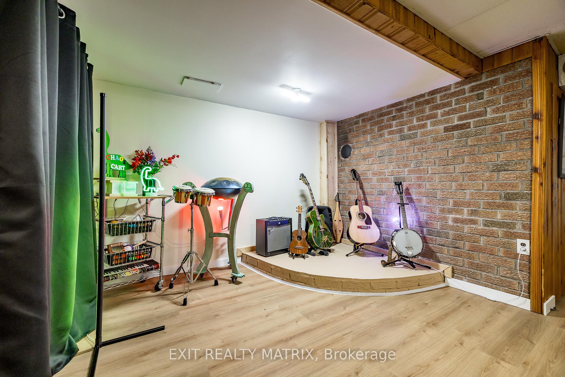 Photo 16 of 160 Constance Lake Road, Ottawa, Kanata - Kanata (North East) — HOMEH