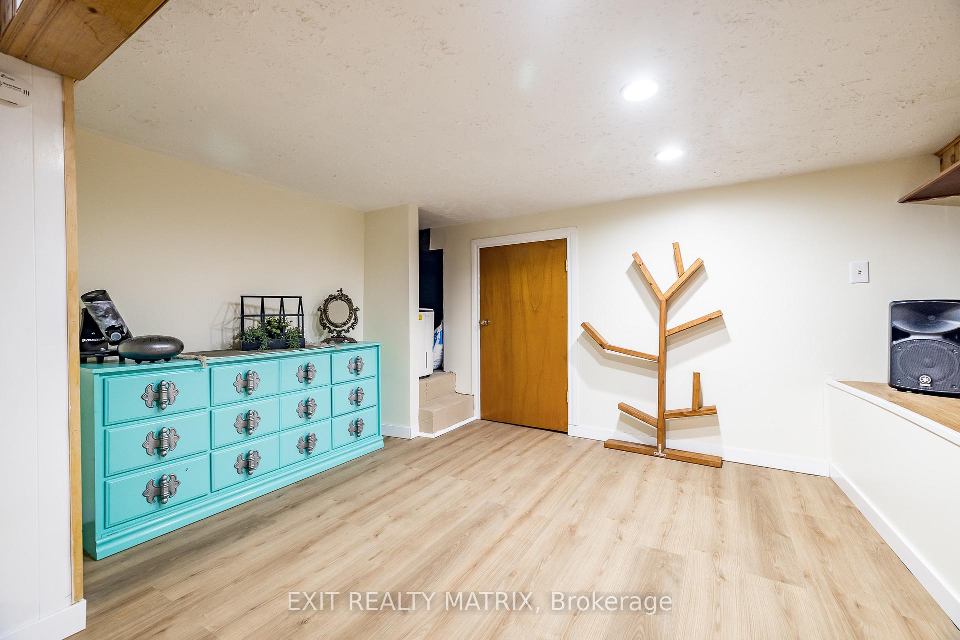Photo 17 of 160 Constance Lake Road, Ottawa, Kanata - Kanata (North East) — HOMEH