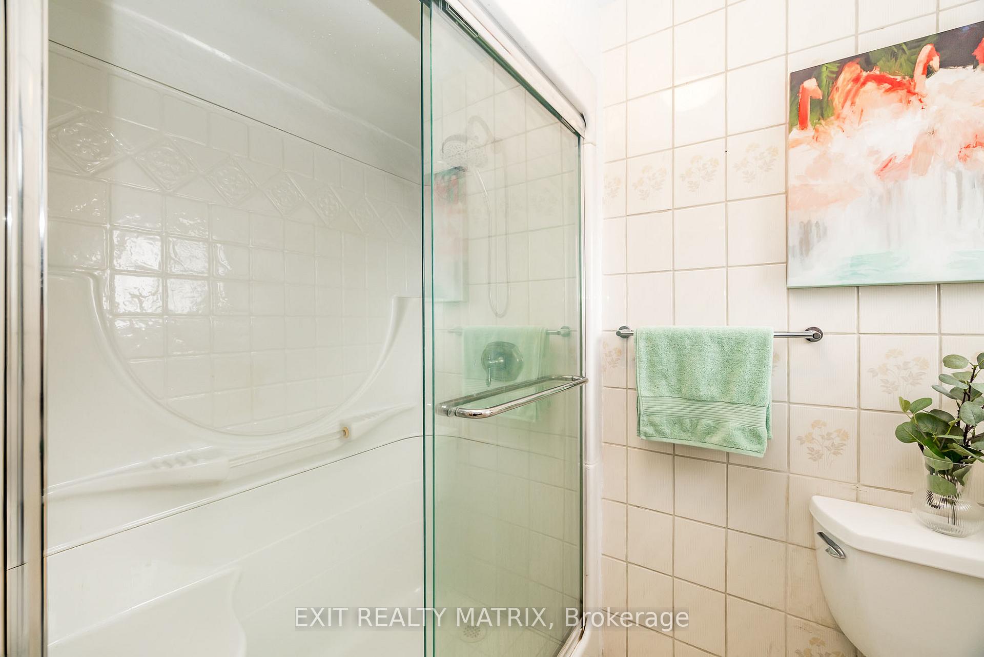 Photo 21 of 160 Constance Lake Road, Ottawa, Kanata - Kanata (North East) — HOMEH