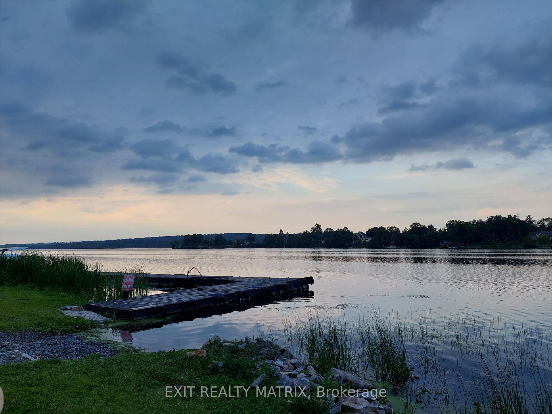 Photo 25 of 160 Constance Lake Road, Ottawa, Kanata - Kanata (North East) — HOMEH