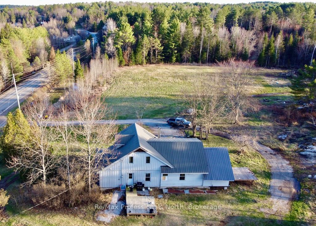Photo 5 of 4177 County Road 121, Minden Hills, Lutterworth — HOMEH