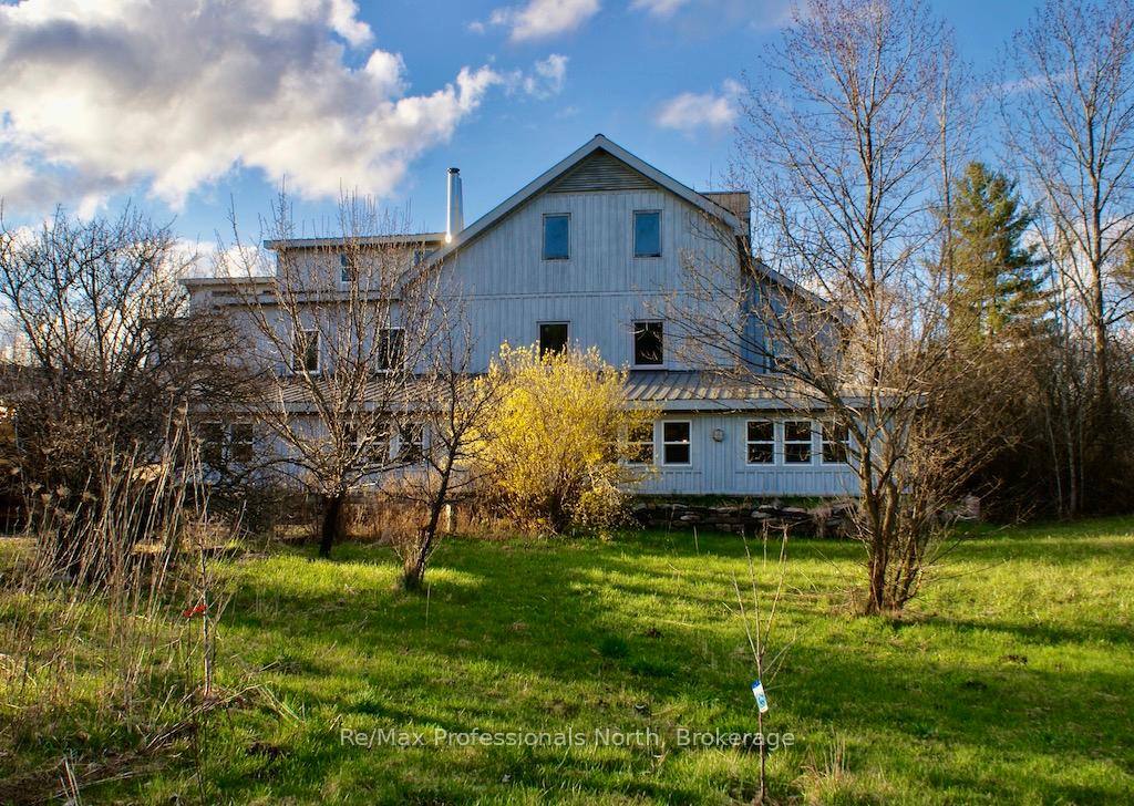 Photo 6 of 4177 County Road 121, Minden Hills, Lutterworth — HOMEH