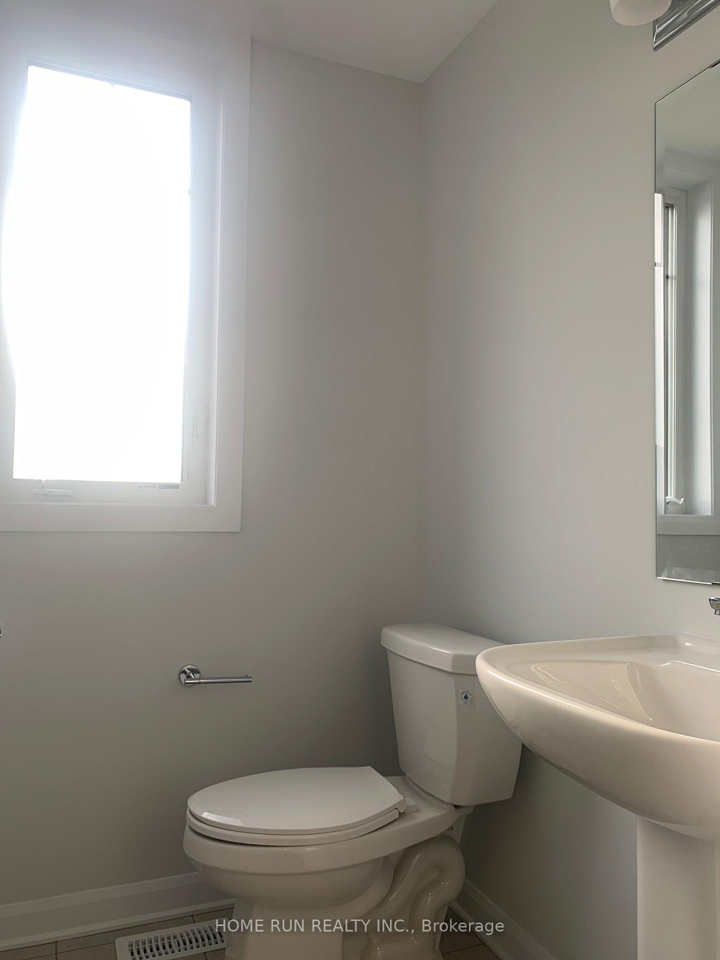 Photo 3 of 224 Invention Boulevard N, Ottawa, Kanata - Morgan's Grant/South March — HOMEH