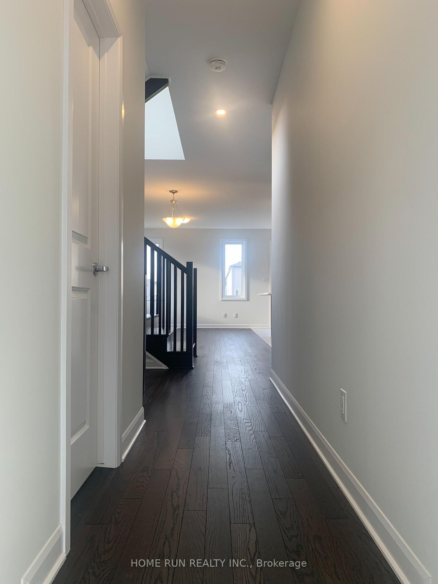 Photo 4 of 224 Invention Boulevard N, Ottawa, Kanata - Morgan's Grant/South March — HOMEH