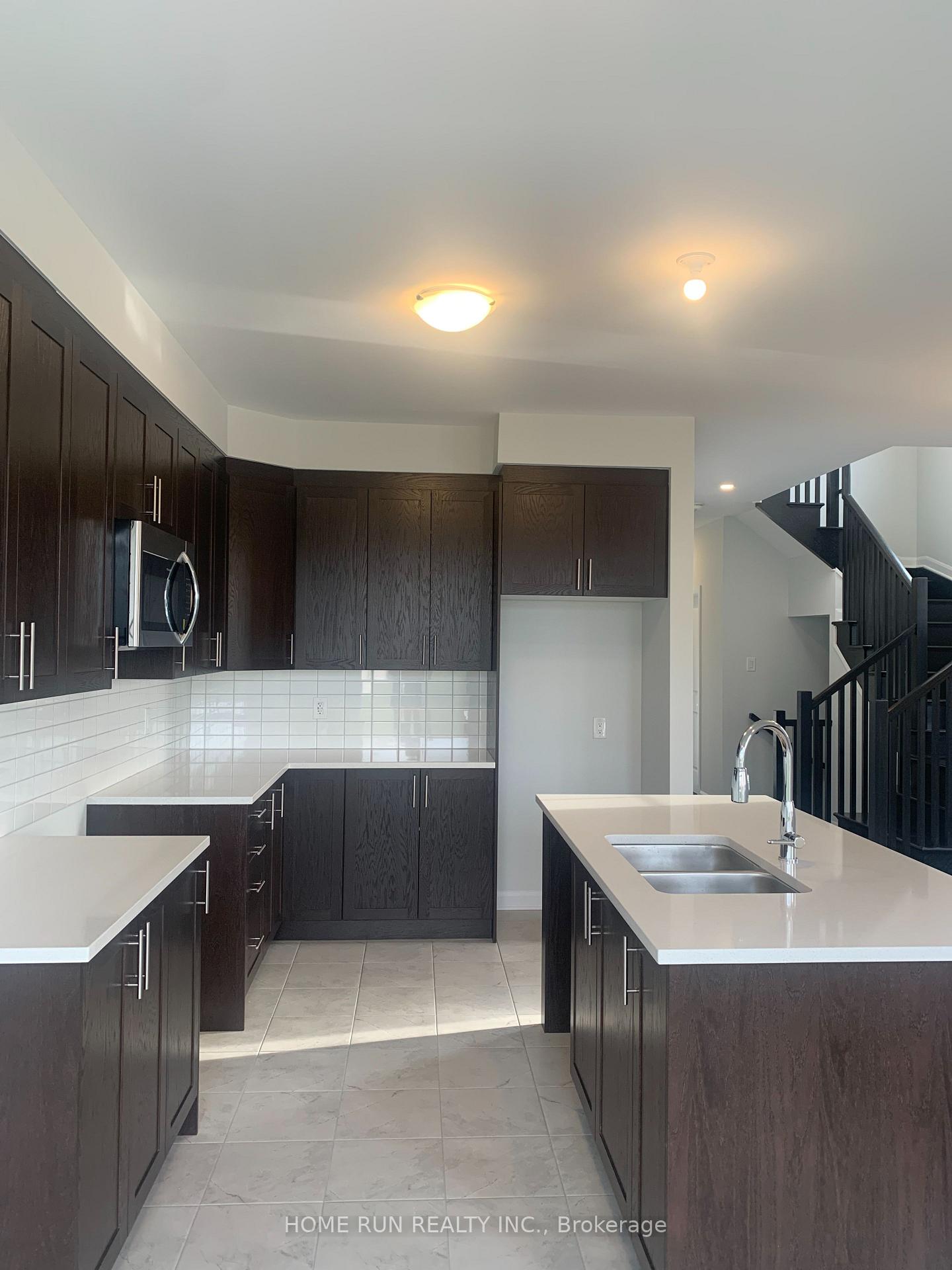 Photo 7 of 224 Invention Boulevard N, Ottawa, Kanata - Morgan's Grant/South March — HOMEH
