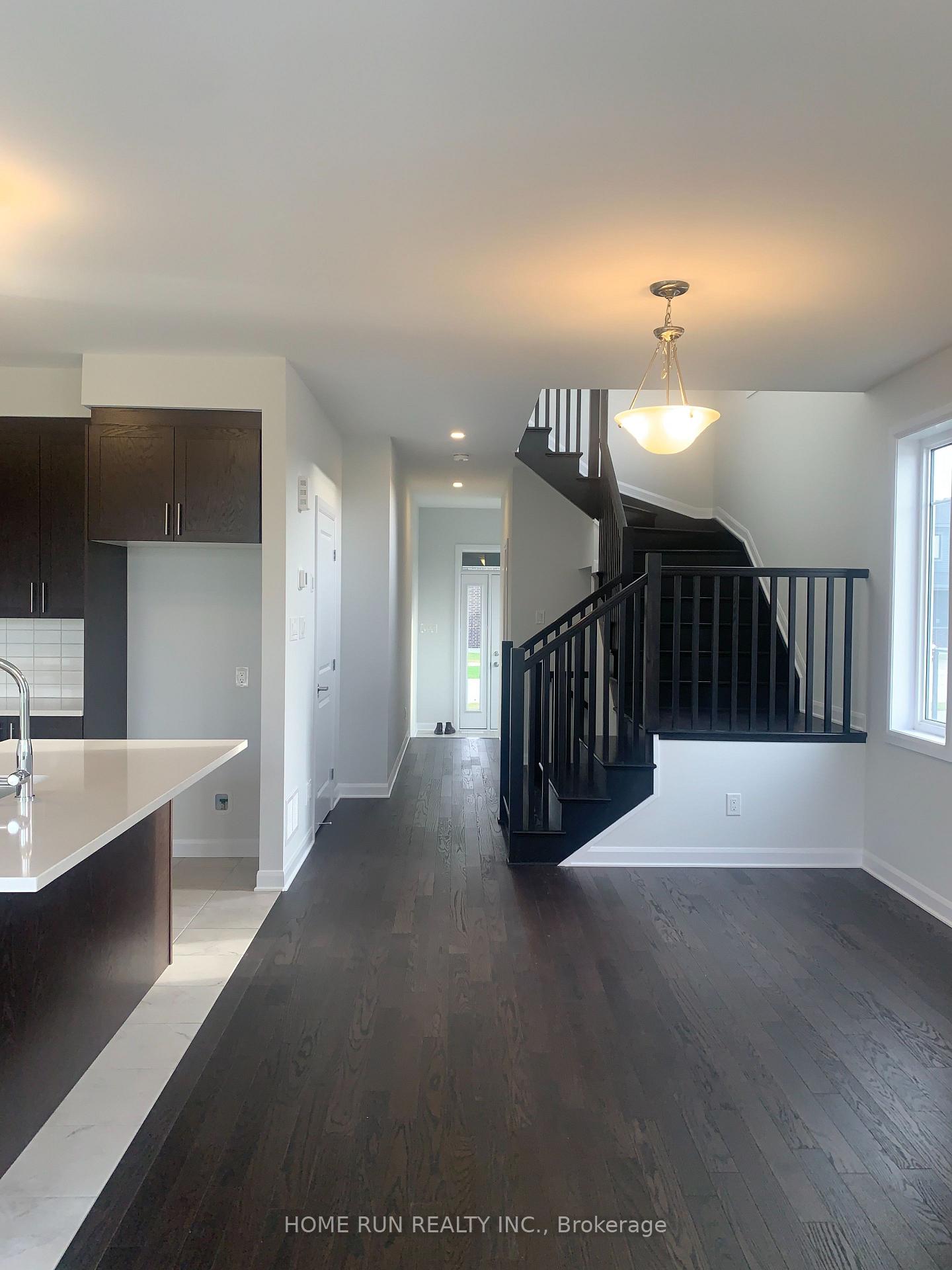 Photo 8 of 224 Invention Boulevard N, Ottawa, Kanata - Morgan's Grant/South March — HOMEH