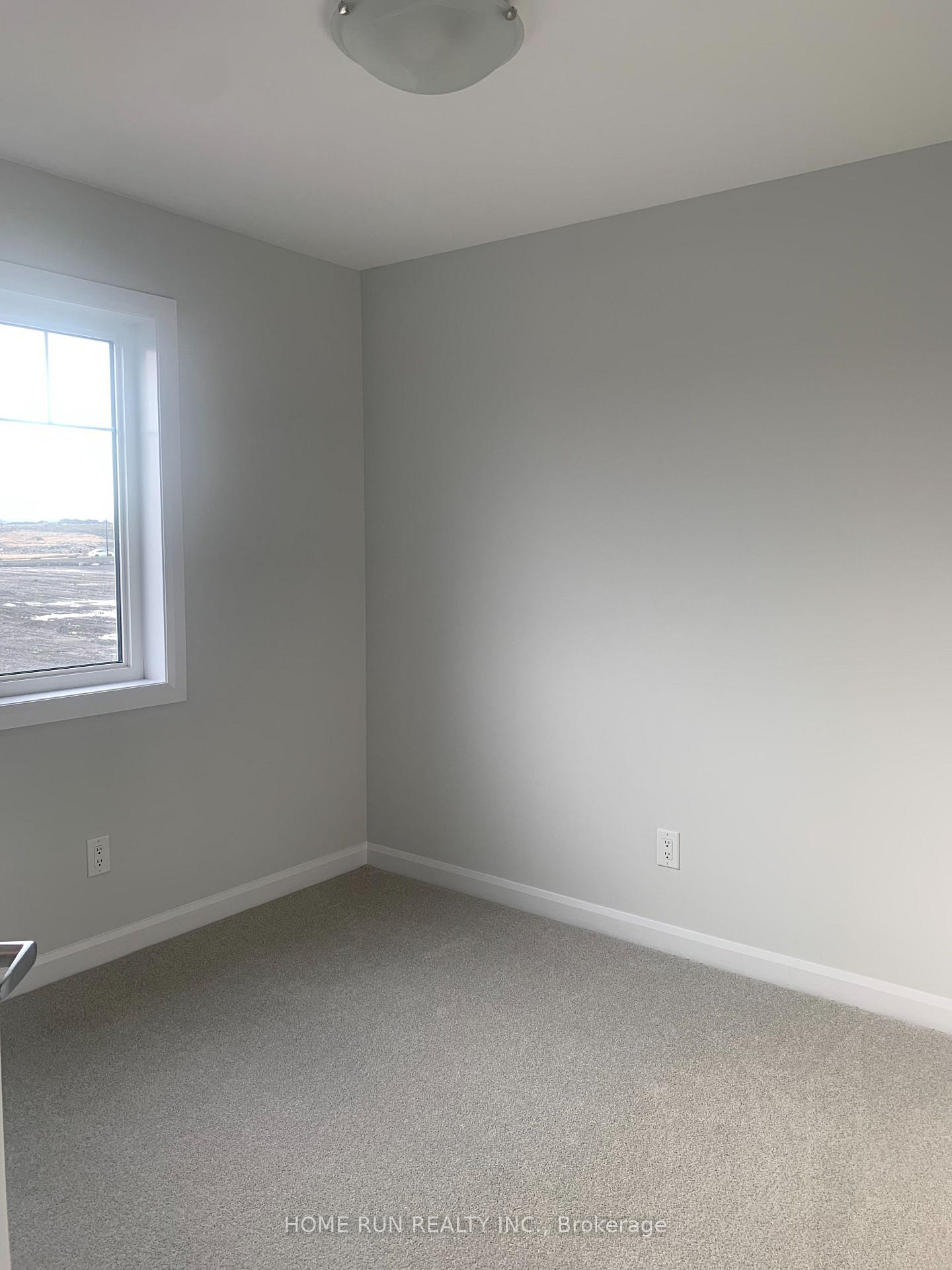 Photo 19 of 224 Invention Boulevard N, Ottawa, Kanata - Morgan's Grant/South March — HOMEH