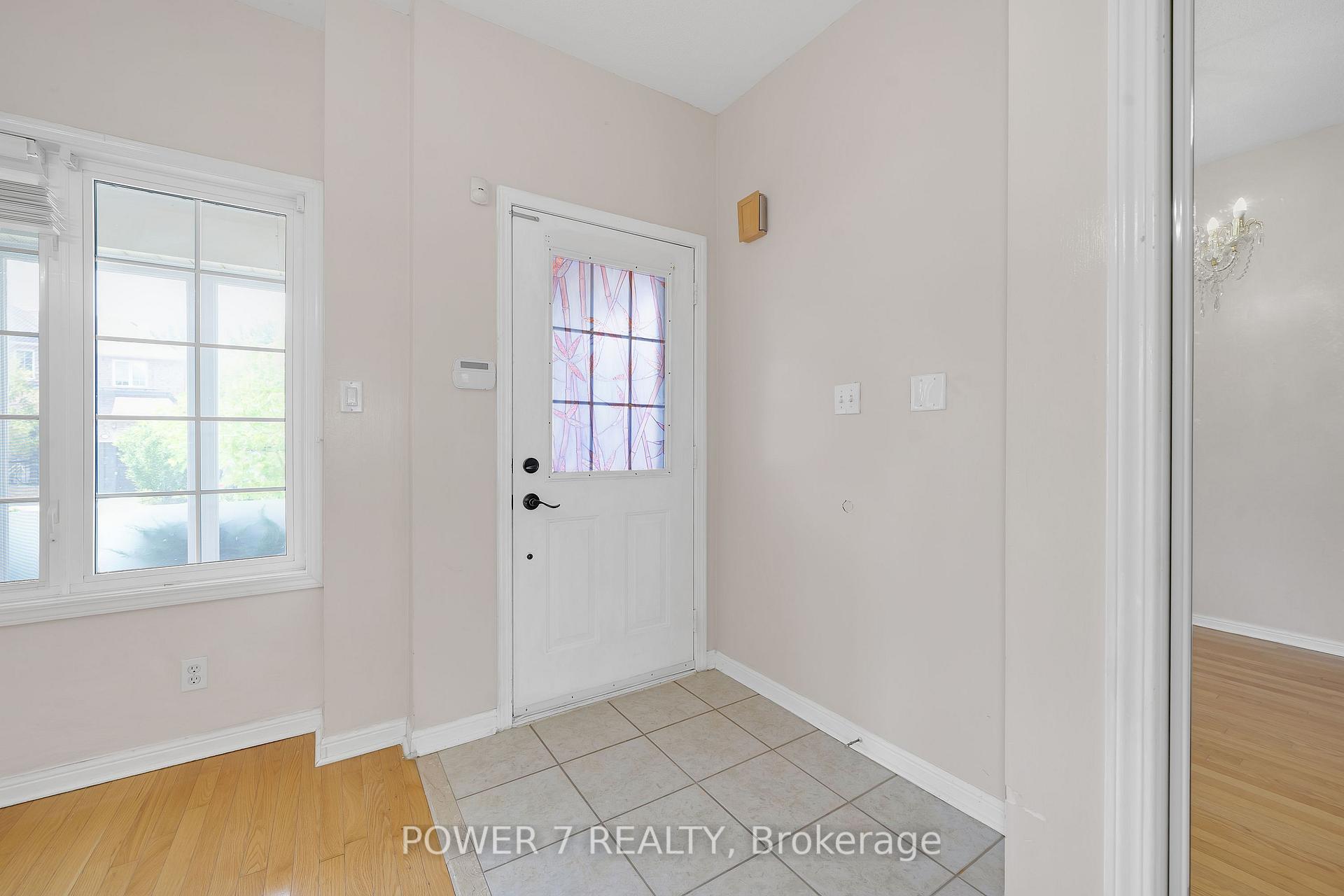 Photo 7 of 47 Trailsbrook Terrace, Markham, Wismer — HOMEH