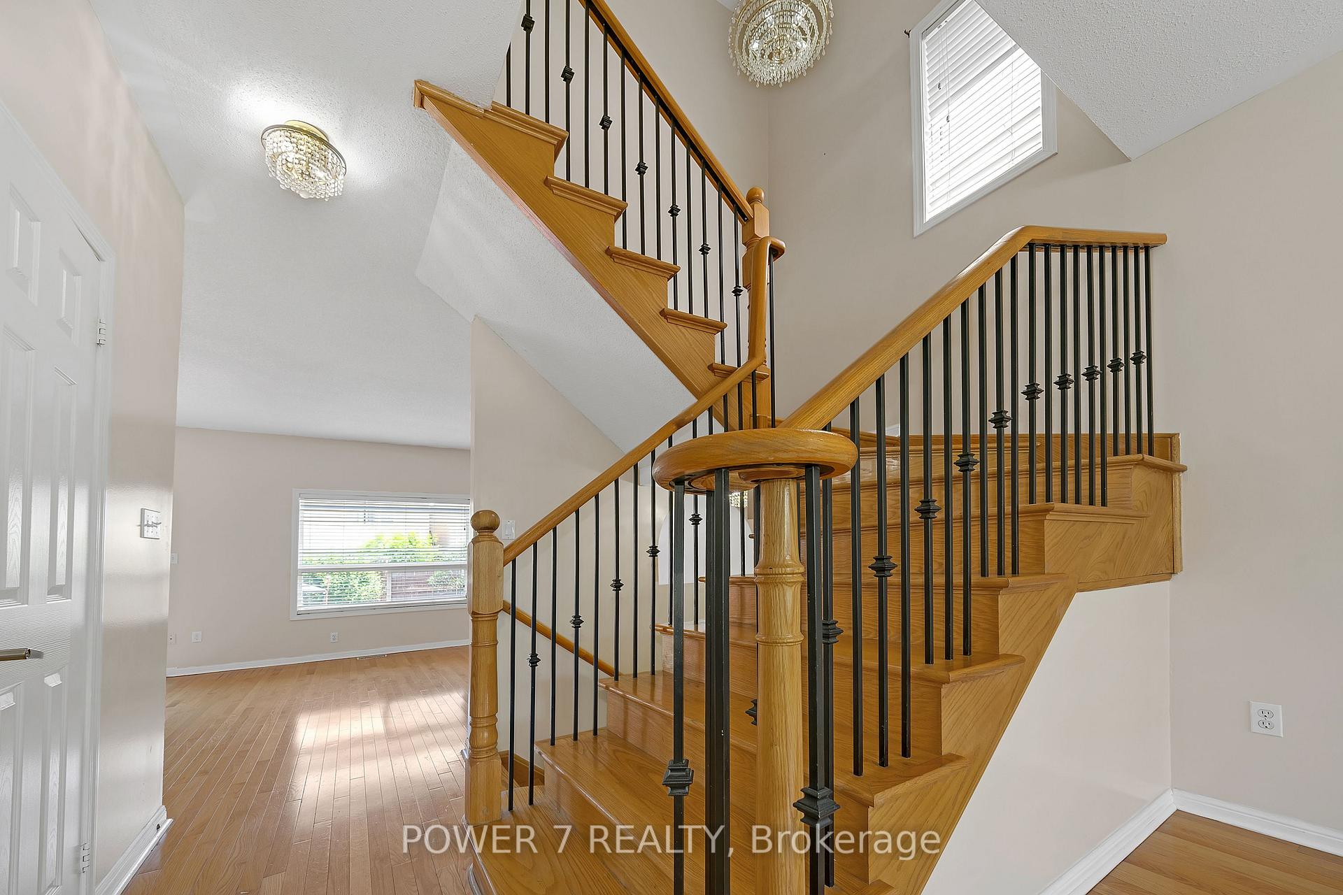 Photo 11 of 47 Trailsbrook Terrace, Markham, Wismer — HOMEH