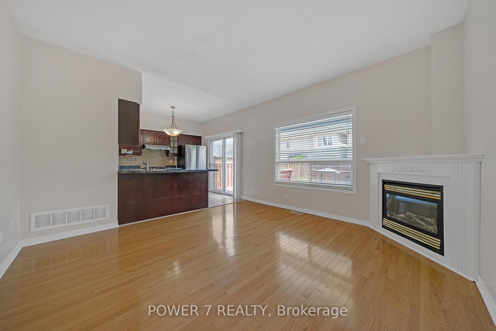 Photo 13 of 47 Trailsbrook Terrace, Markham, Wismer — HOMEH