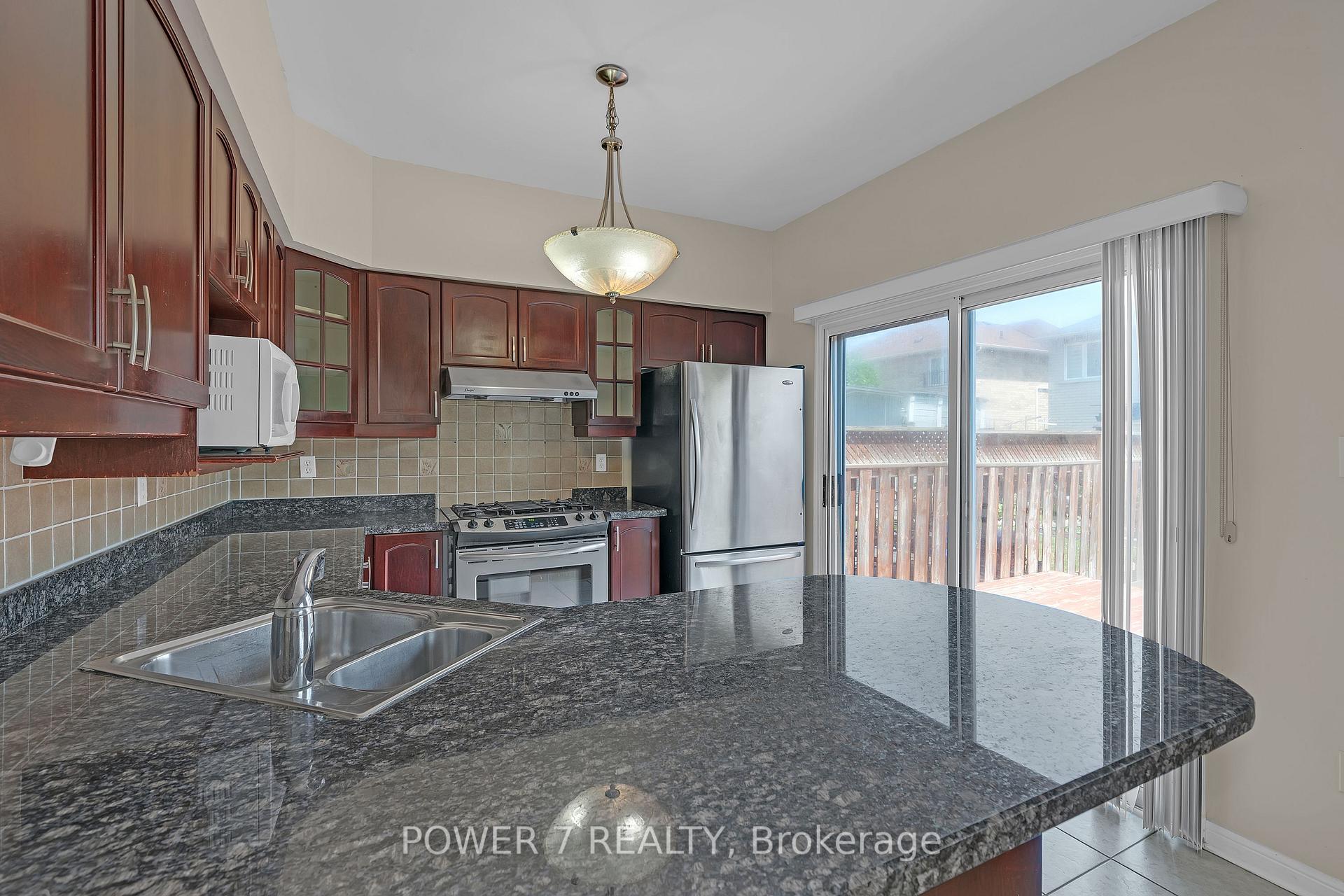 Photo 17 of 47 Trailsbrook Terrace, Markham, Wismer — HOMEH