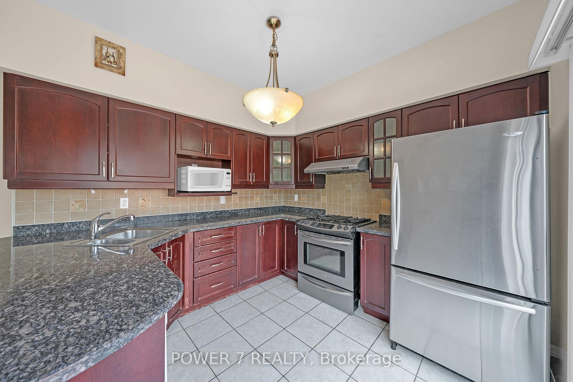 Photo 18 of 47 Trailsbrook Terrace, Markham, Wismer — HOMEH
