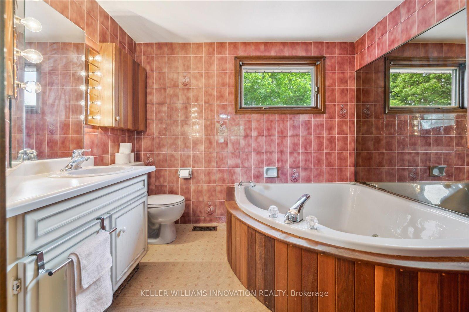 Photo 28 of 29 Hillcrest Lane, Kitchener — HOMEH