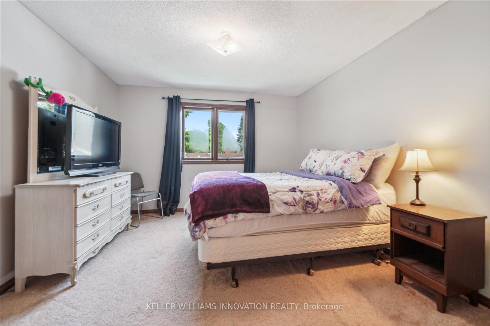 Photo 29 of 29 Hillcrest Lane, Kitchener — HOMEH