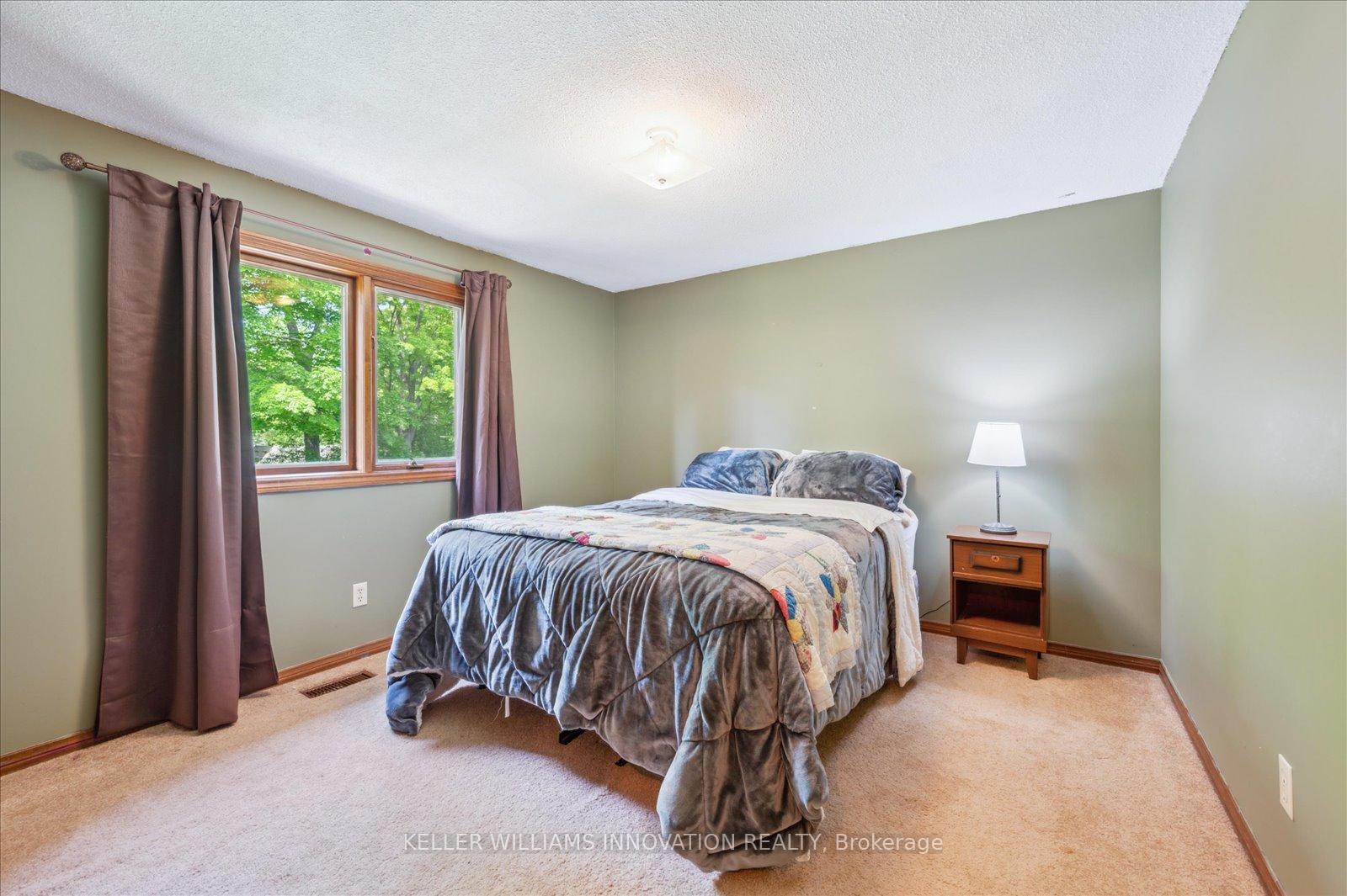 Photo 31 of 29 Hillcrest Lane, Kitchener — HOMEH