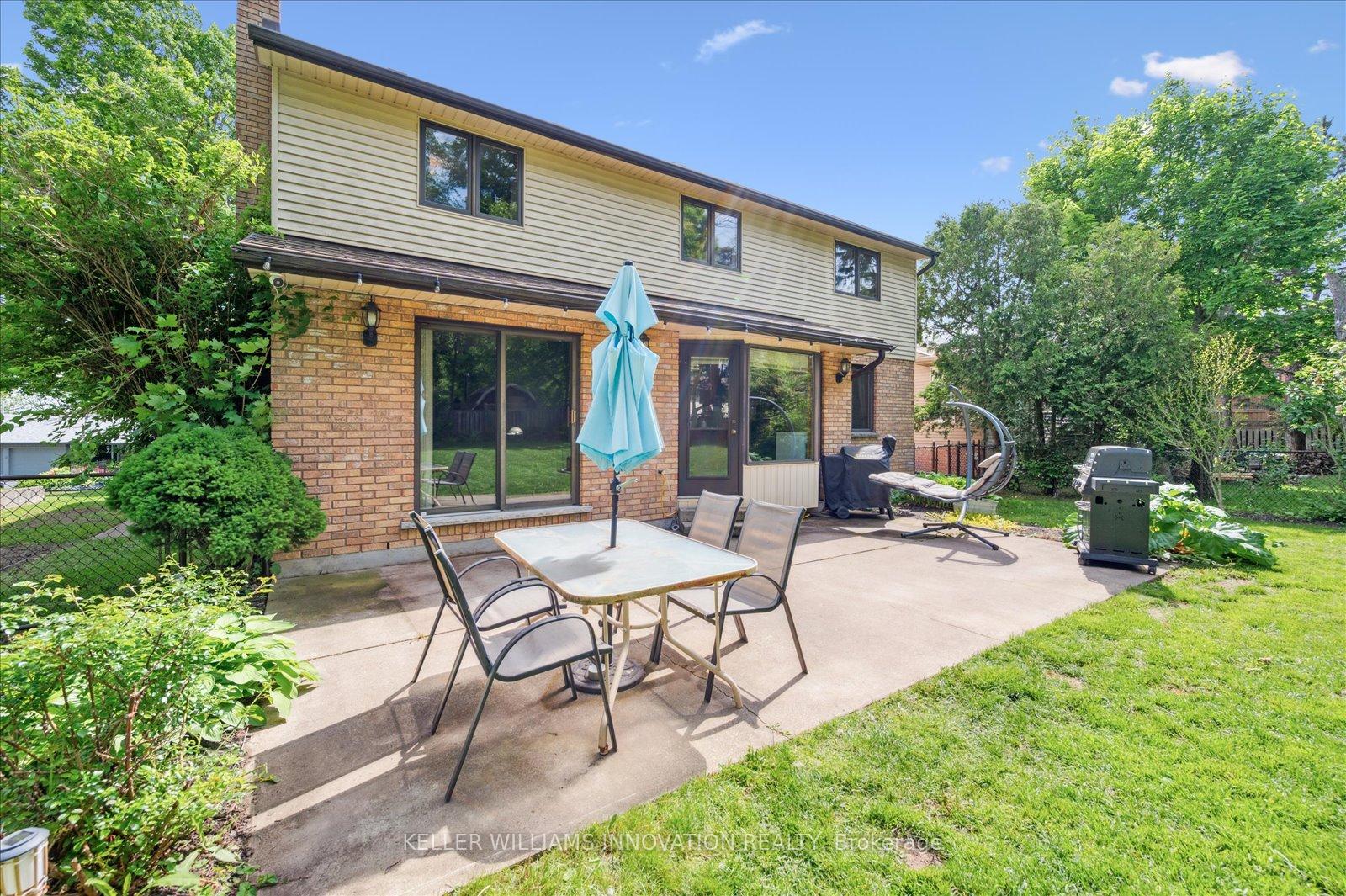 Photo 35 of 29 Hillcrest Lane, Kitchener — HOMEH