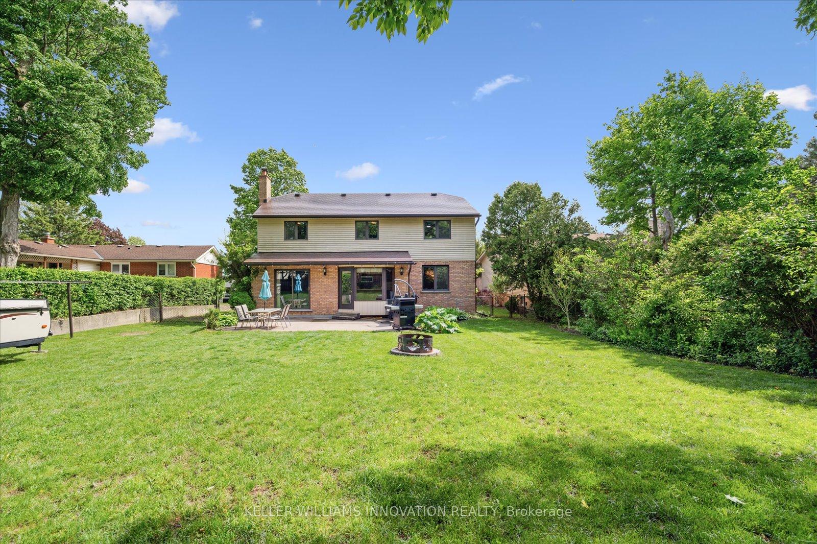 Photo 40 of 29 Hillcrest Lane, Kitchener — HOMEH