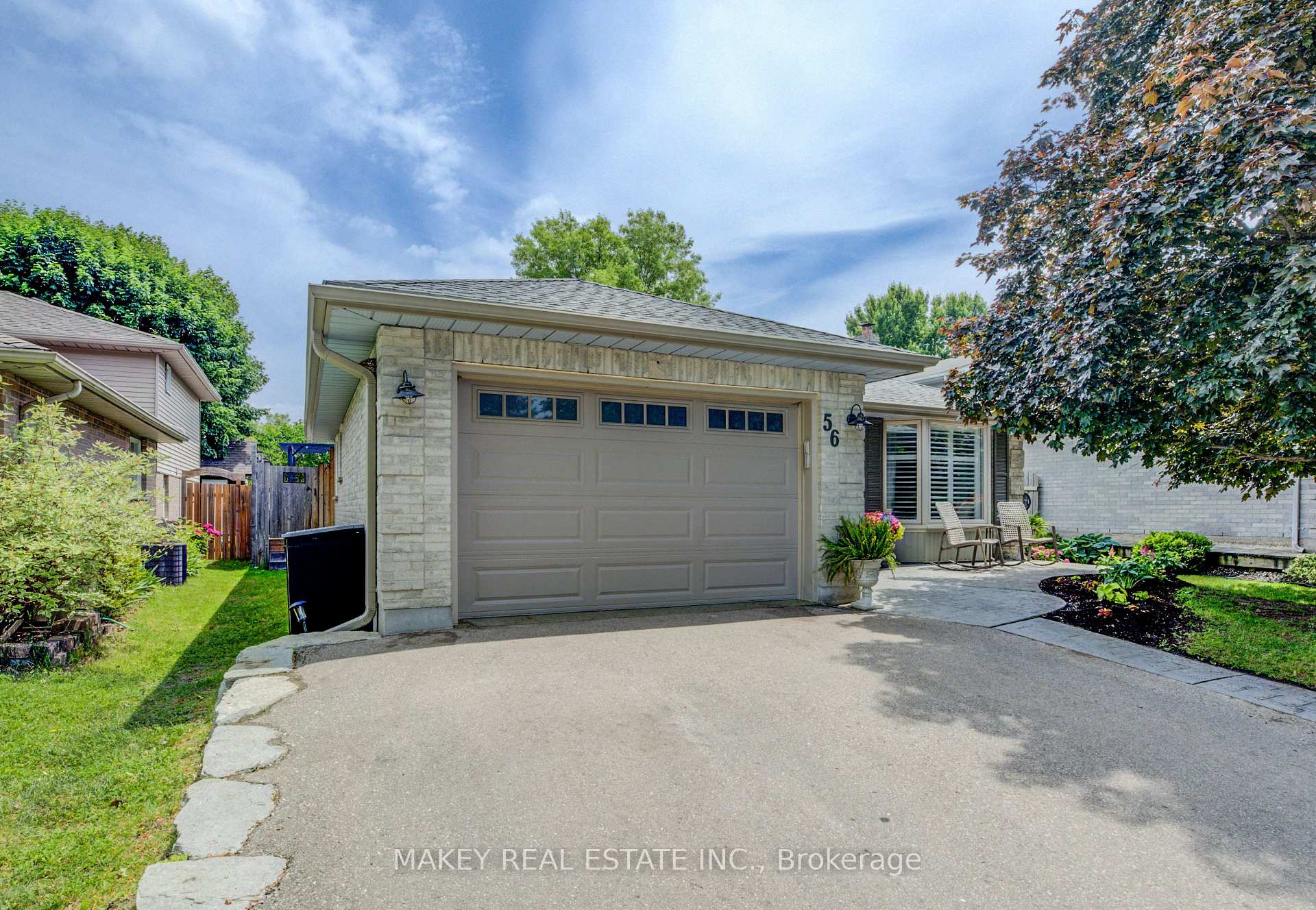 Photo 3 of 56 Kilkerran Crescent, Kitchener — HOMEH