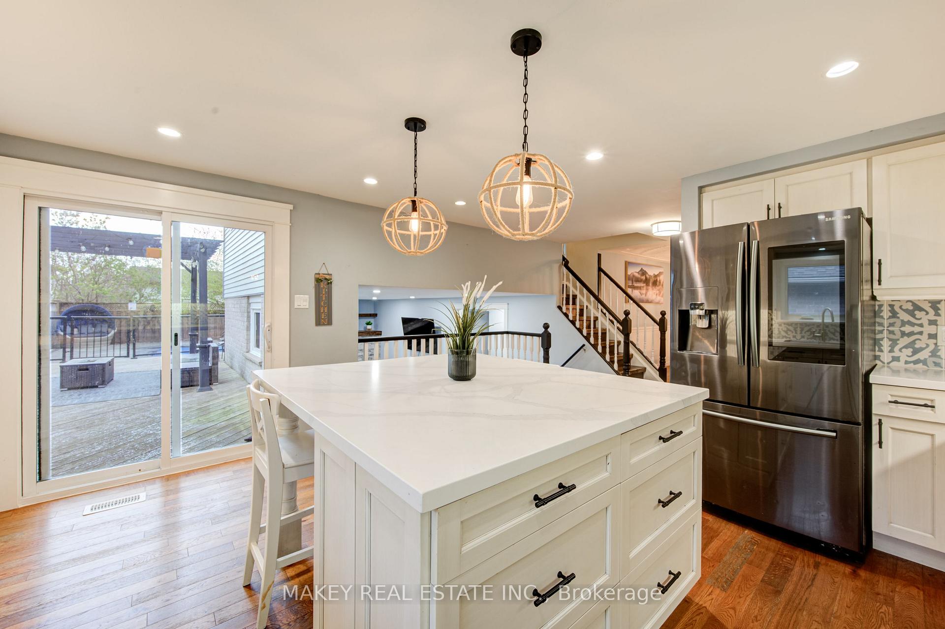 Photo 16 of 56 Kilkerran Crescent, Kitchener — HOMEH
