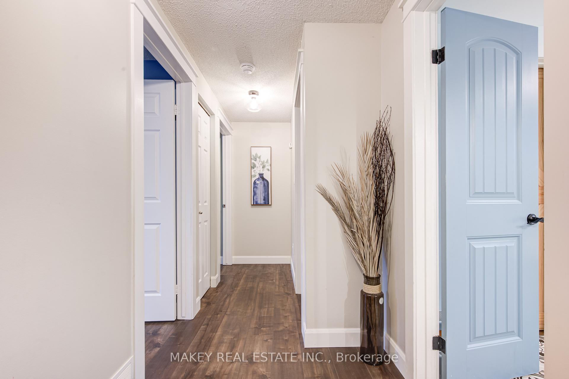 Photo 18 of 56 Kilkerran Crescent, Kitchener — HOMEH