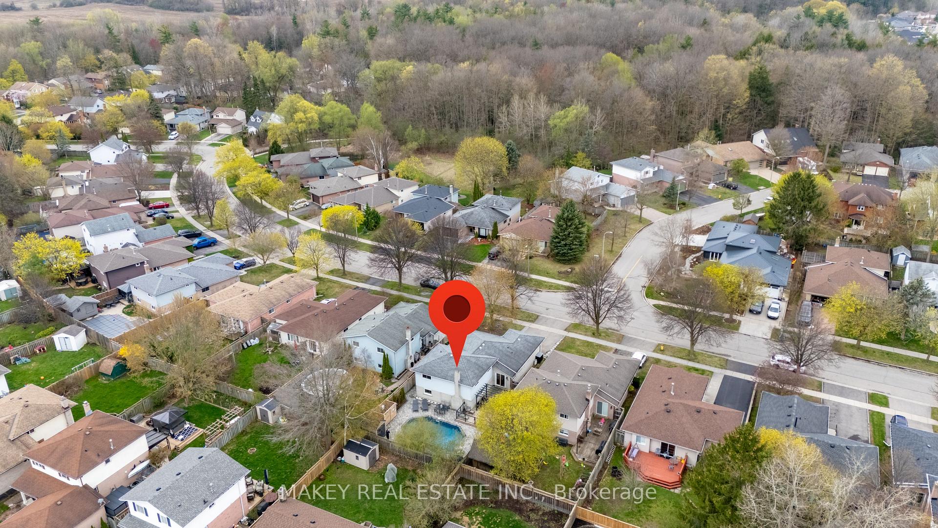 Photo 40 of 56 Kilkerran Crescent, Kitchener — HOMEH