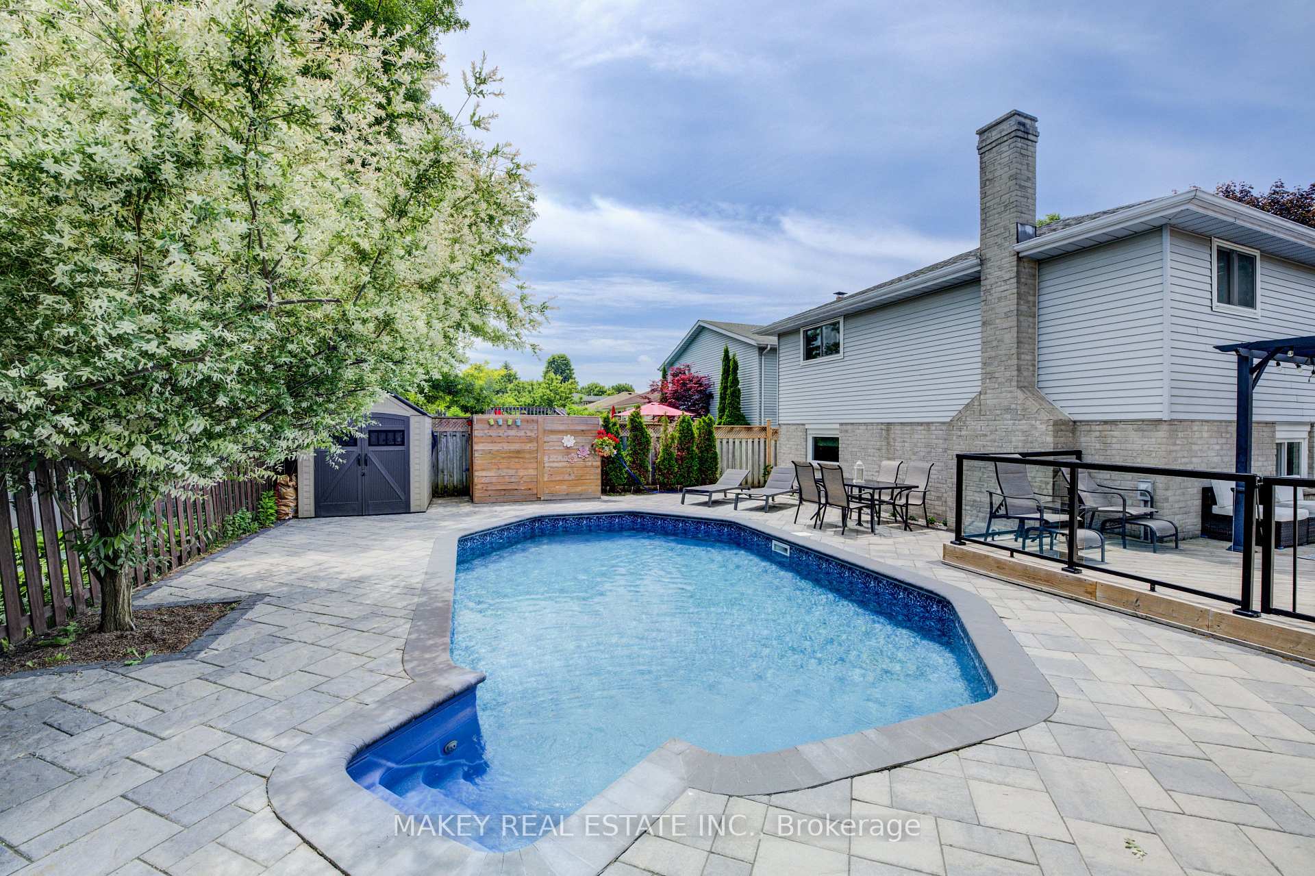 Photo 45 of 56 Kilkerran Crescent, Kitchener — HOMEH