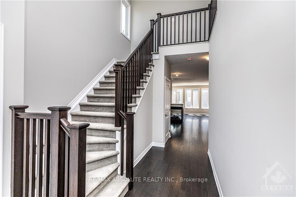 Photo 16 of 574 Cope Drive, Ottawa, Kanata - Emerald Meadows/Trailwest — HOMEH