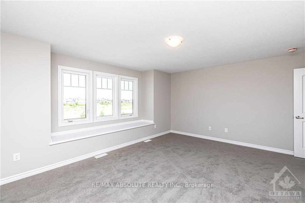 Photo 20 of 574 Cope Drive, Ottawa, Kanata - Emerald Meadows/Trailwest — HOMEH
