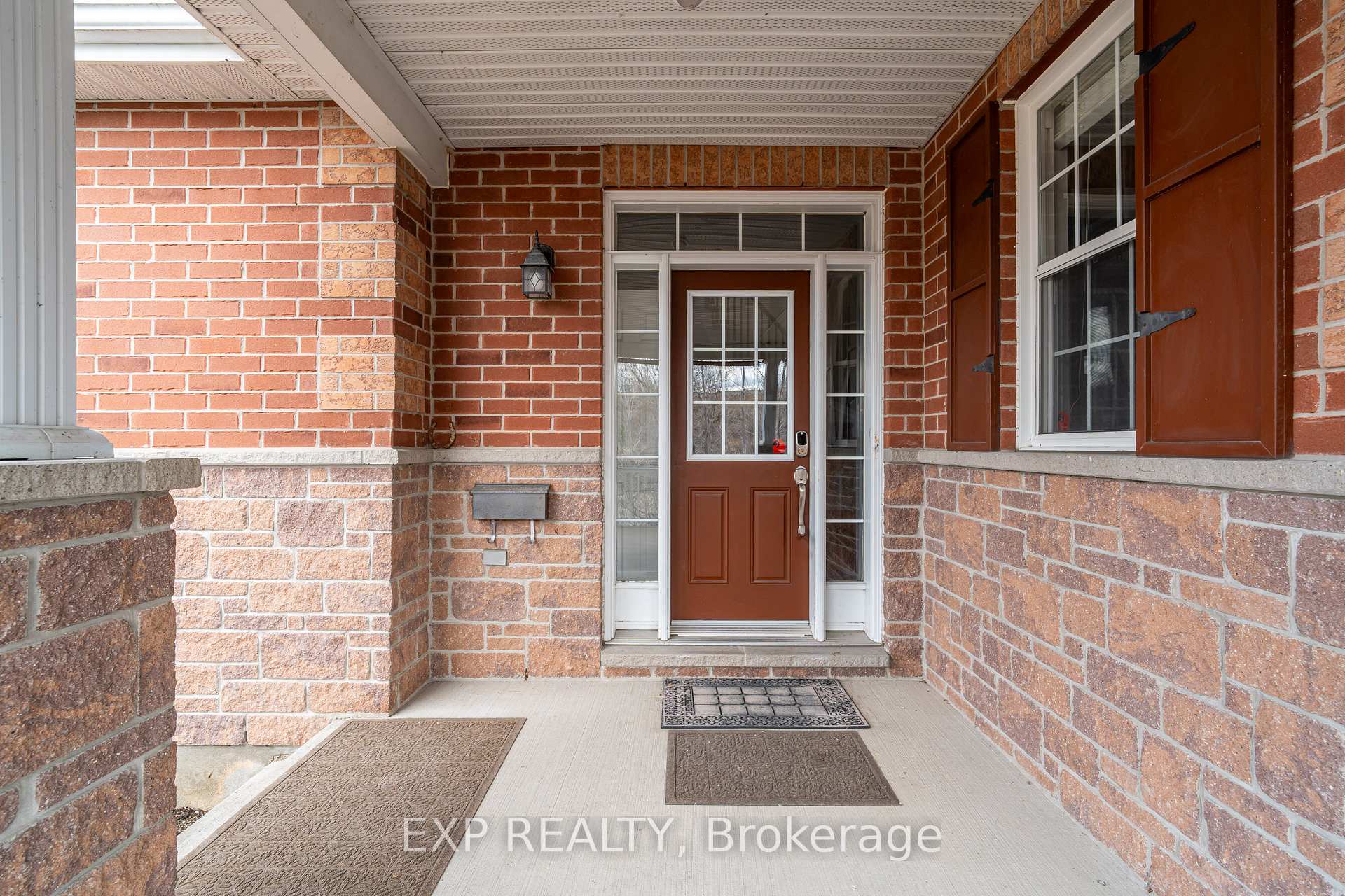 Photo 3 of 328 Maxwell Bridge Road, Ottawa, Kanata - Morgan's Grant/South March — HOMEH