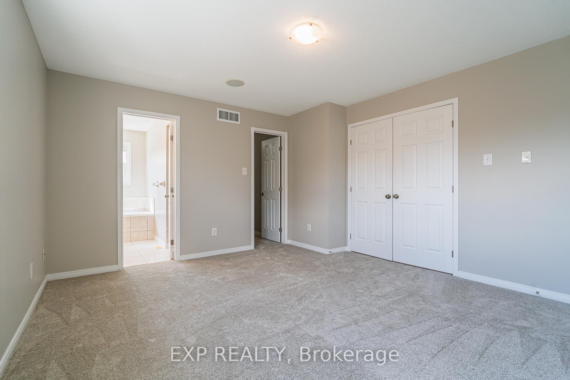 Photo 20 of 328 Maxwell Bridge Road, Ottawa, Kanata - Morgan's Grant/South March — HOMEH