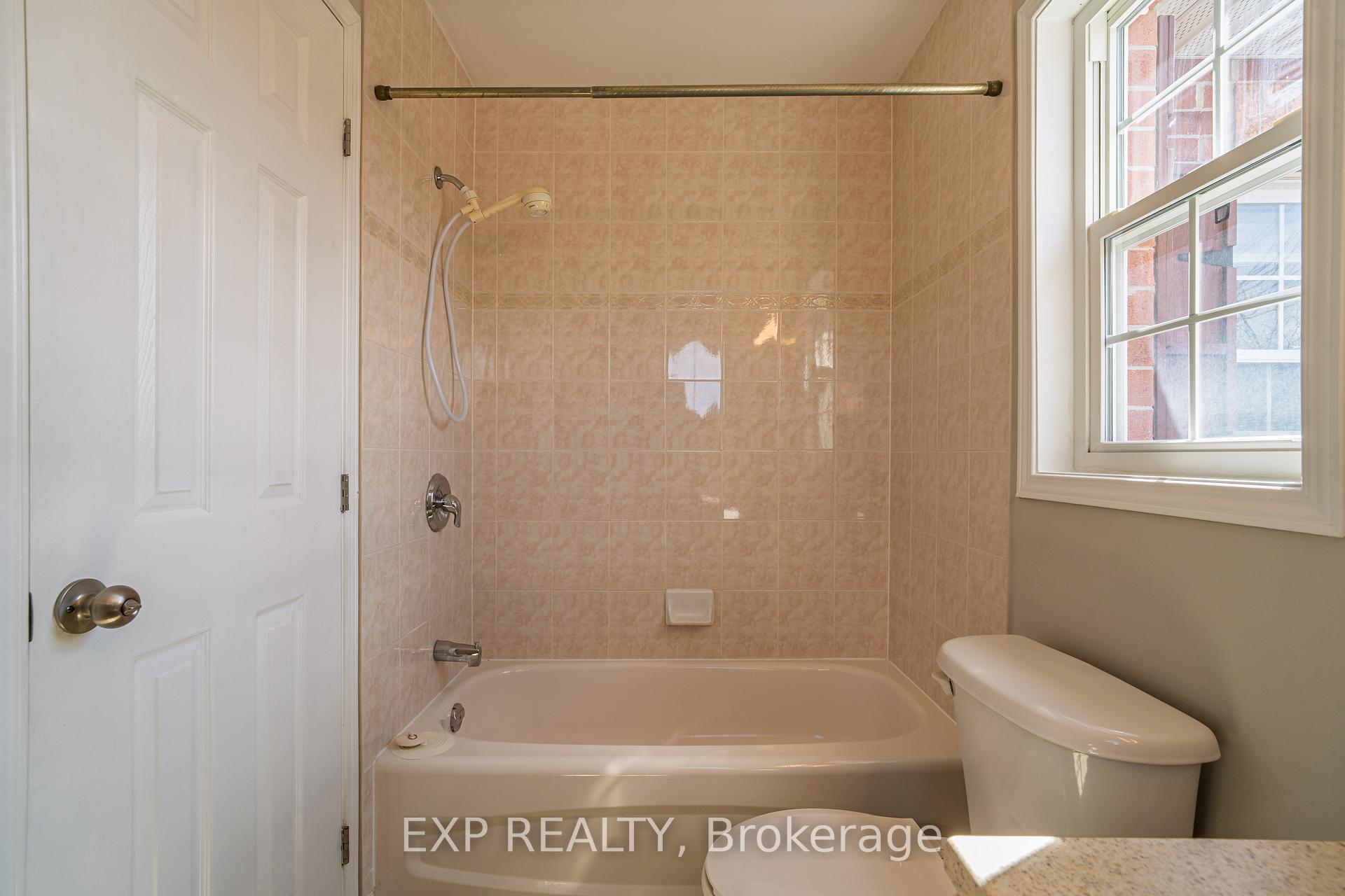 Photo 25 of 328 Maxwell Bridge Road, Ottawa, Kanata - Morgan's Grant/South March — HOMEH
