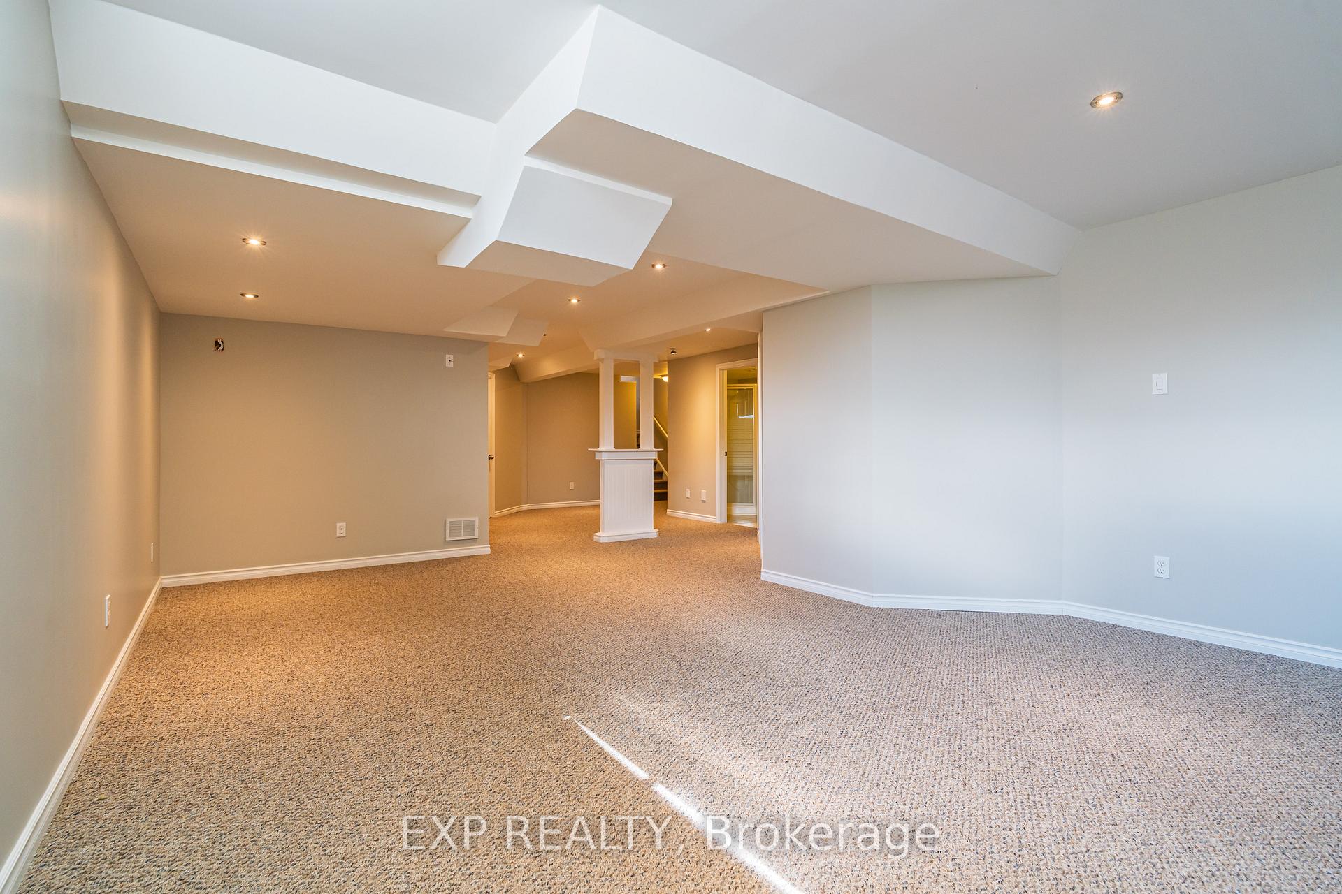 Photo 36 of 328 Maxwell Bridge Road, Ottawa, Kanata - Morgan's Grant/South March — HOMEH