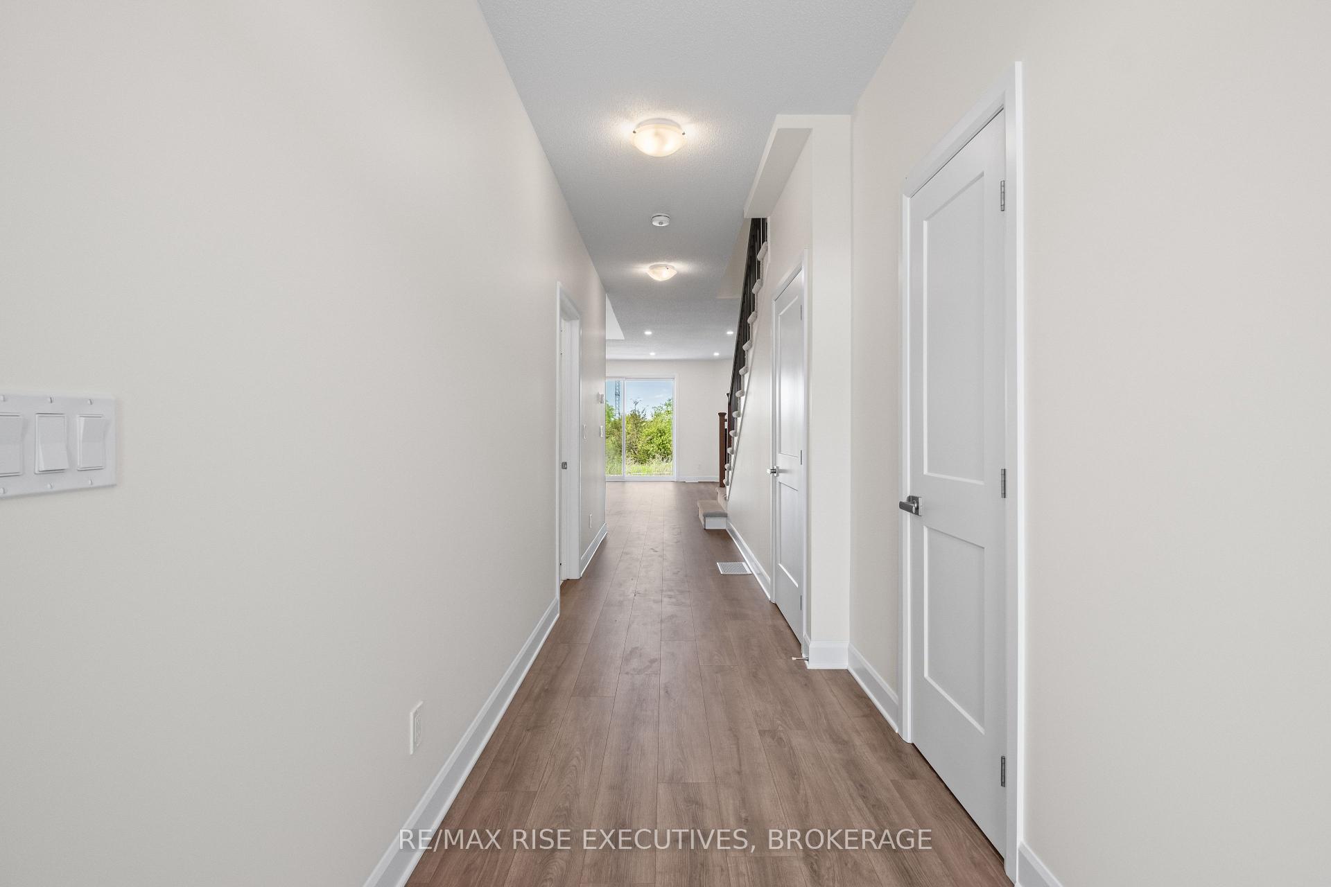 Photo 4 of 416 Buckthorn Drive, Kingston, City Northwest — HOMEH