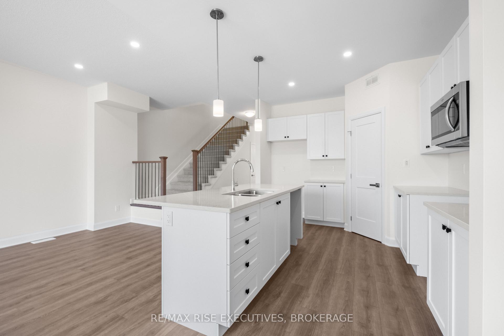 Photo 14 of 416 Buckthorn Drive, Kingston, City Northwest — HOMEH