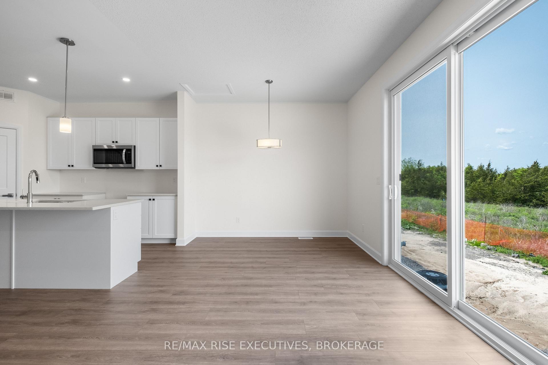 Photo 16 of 416 Buckthorn Drive, Kingston, City Northwest — HOMEH