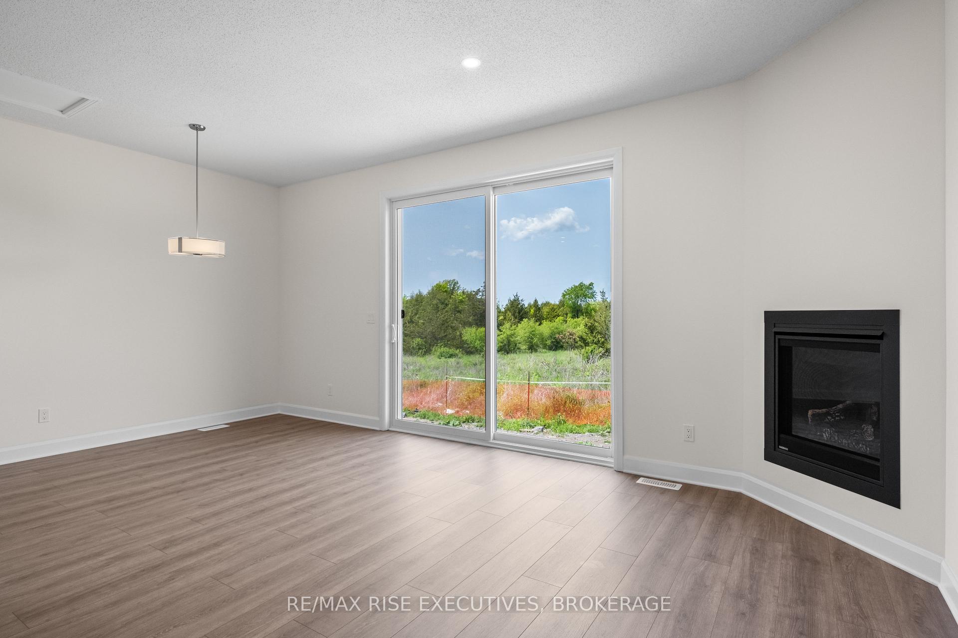 Photo 17 of 416 Buckthorn Drive, Kingston, City Northwest — HOMEH