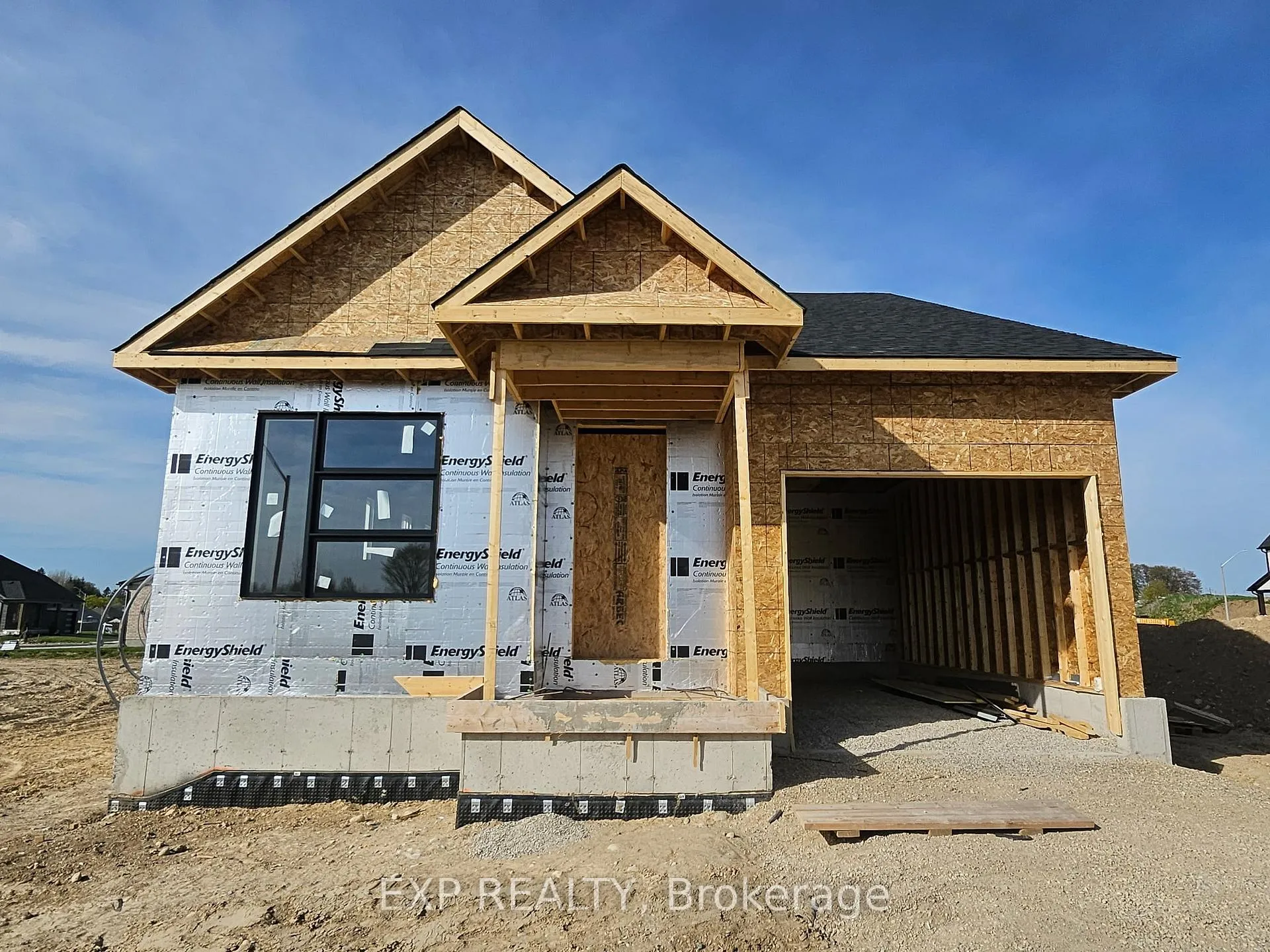 Photo 1 of 113 Thackeray Way, Minto — HOMEH