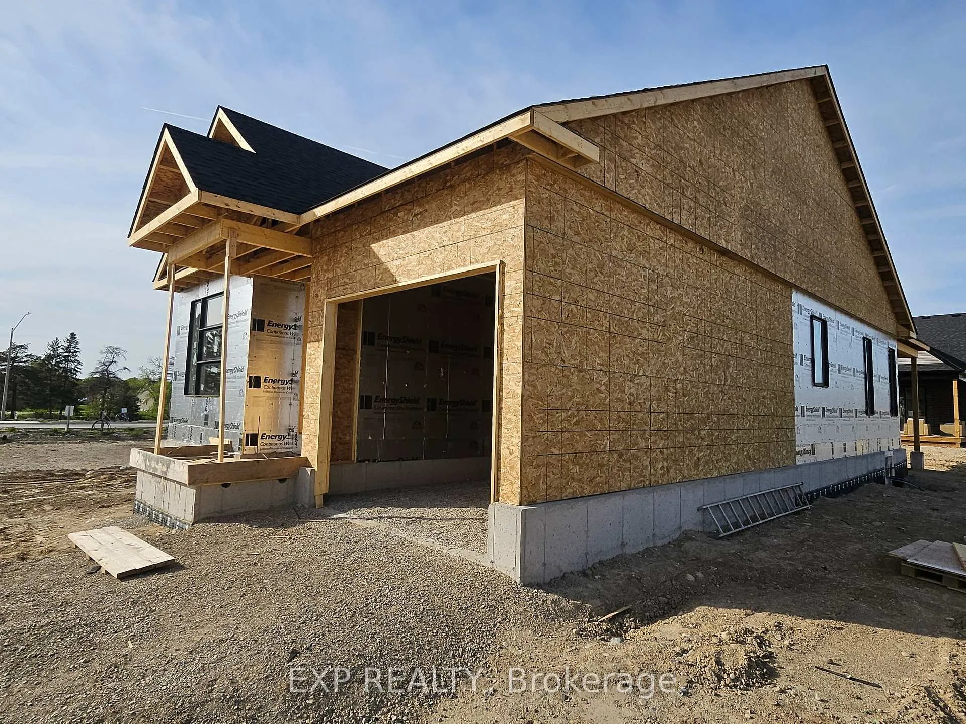 Photo 2 of 113 Thackeray Way, Minto — HOMEH