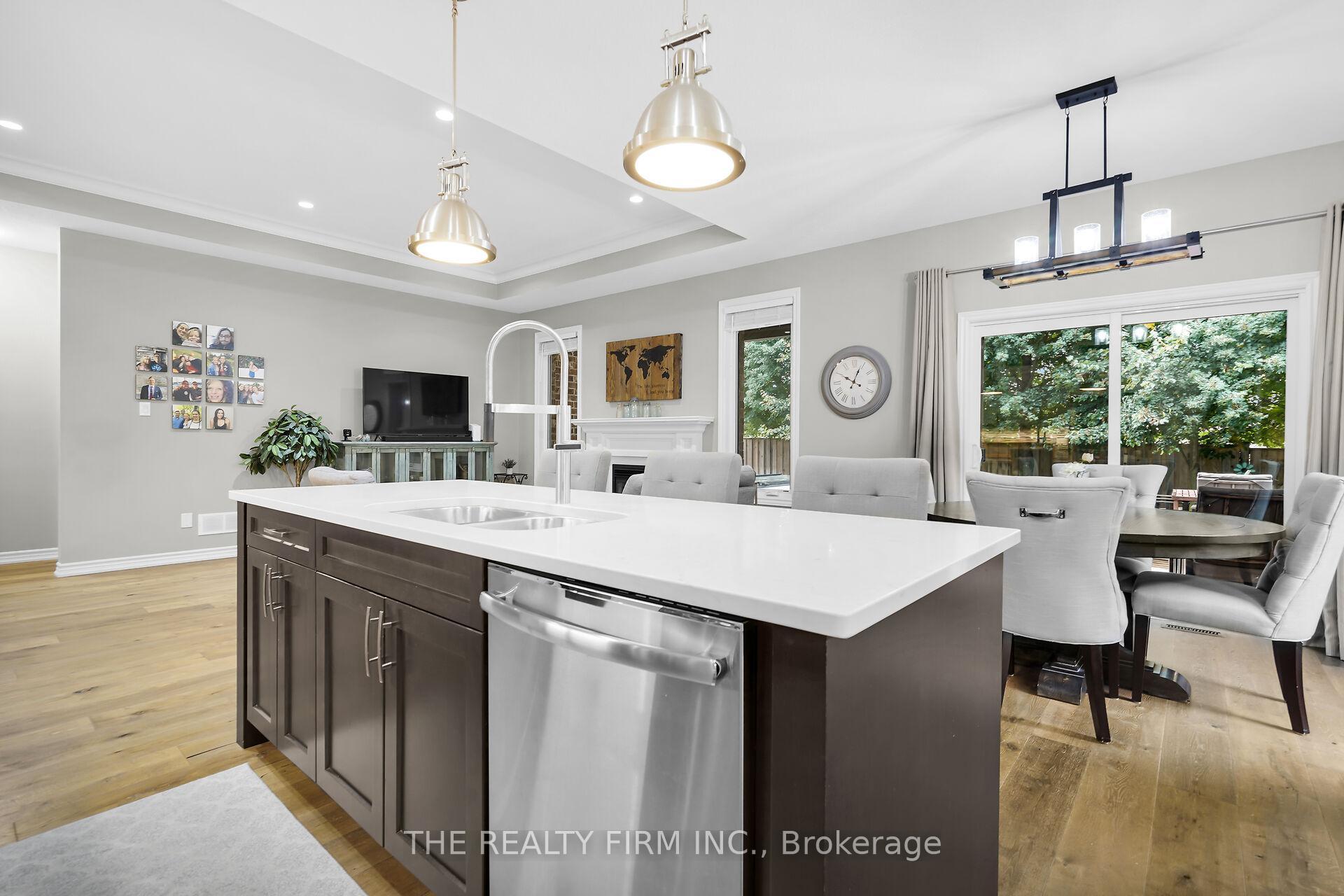 Photo 15 of 102 Prince Street, Middlesex Centre, Komoka — HOMEH